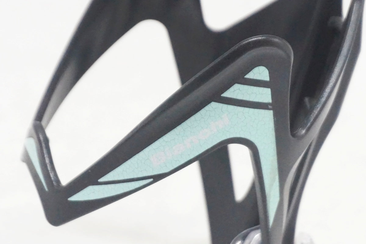 ヤマト運輸での配送　Bianchi カーボンファイバー ボトルケージ 2025年最新】BIANCHI ボトルケージの人気アイテム - メルカリ