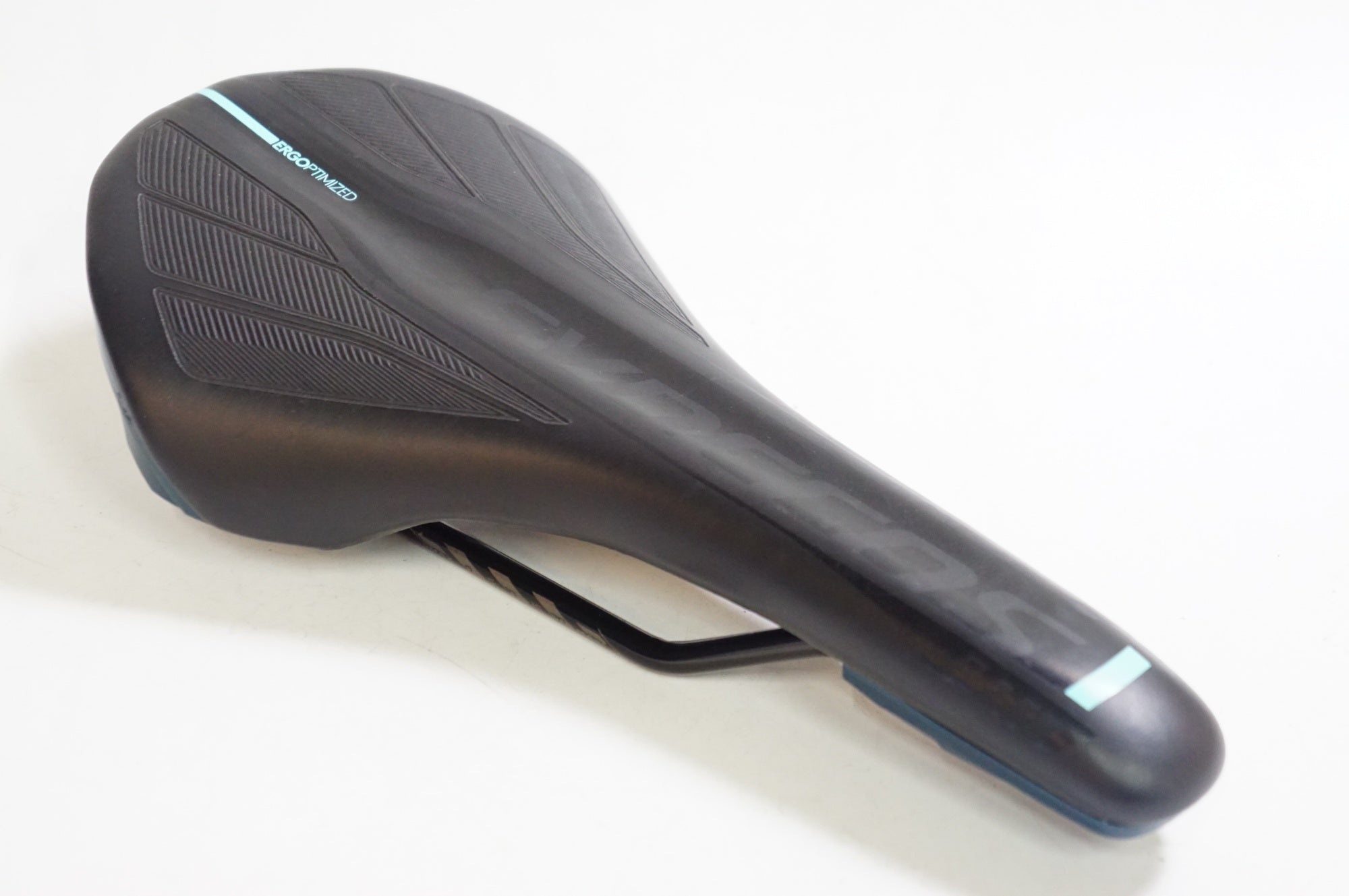 SYNCROS 「シンクロス」 FL2.5 サドル / 熊谷本店