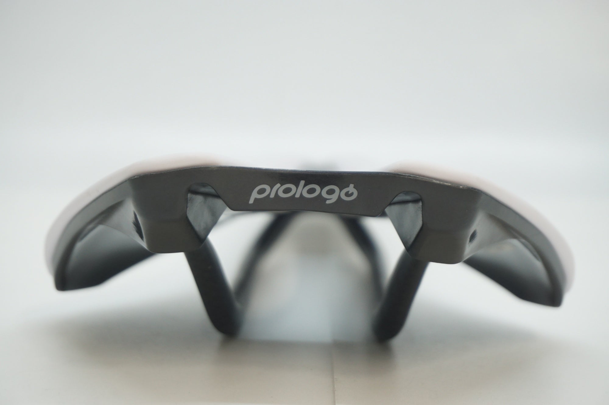 PROLOGO 「プロロゴ」 DIMENSIONR2 NACK サドル / 福岡店