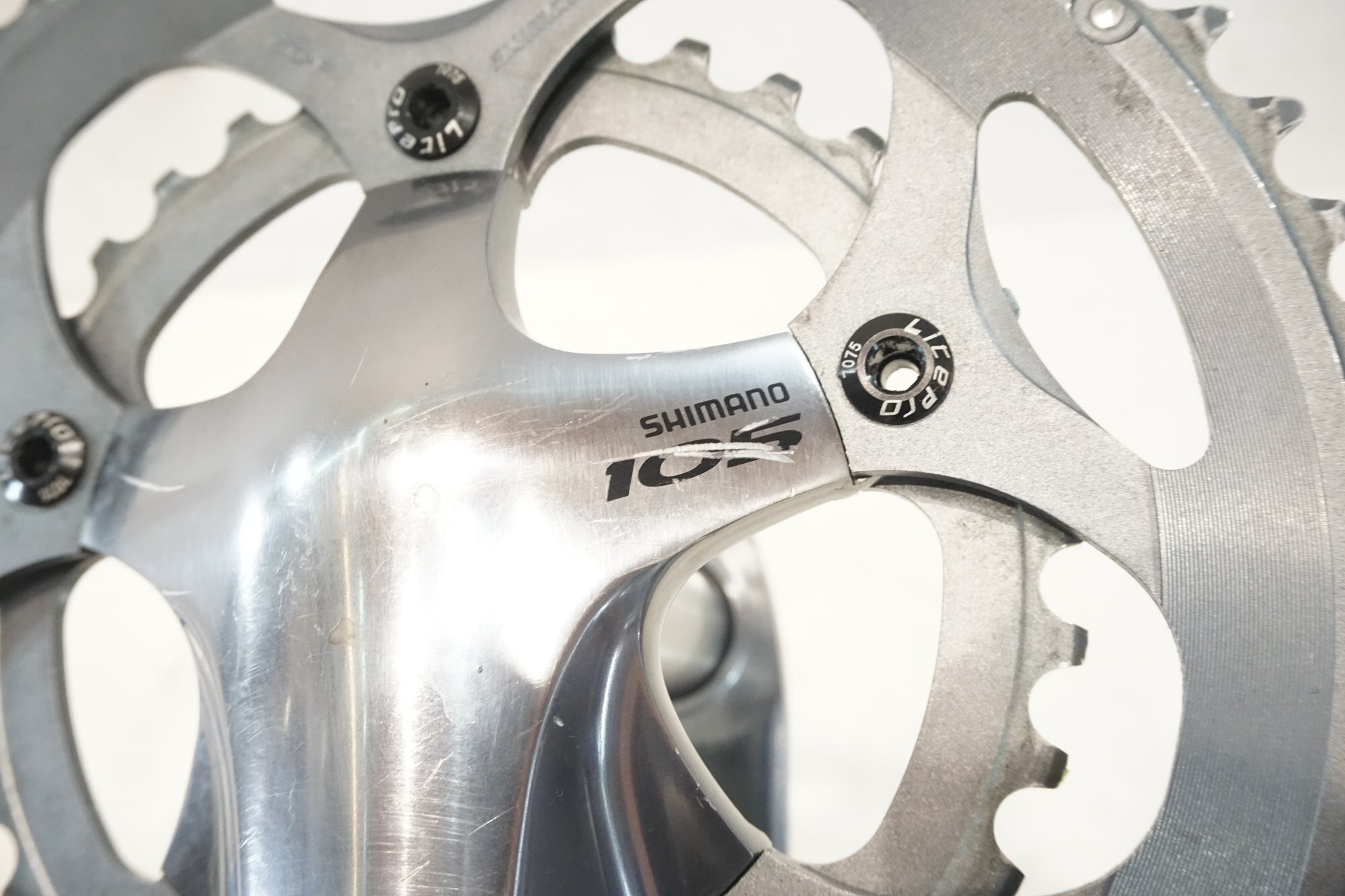 SHIMANO 「シマノ」 105 FC-5600 50-34T 170mm クランクセット