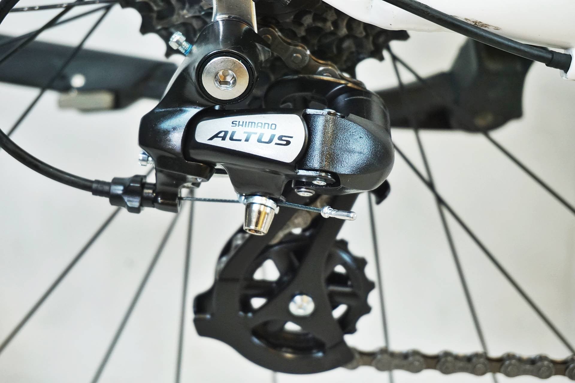 LOUIS GARNEAU 「ルイガノ」 SETTER 9.0 DISC 2020年モデル クロスバイク / 有明ガーデン店