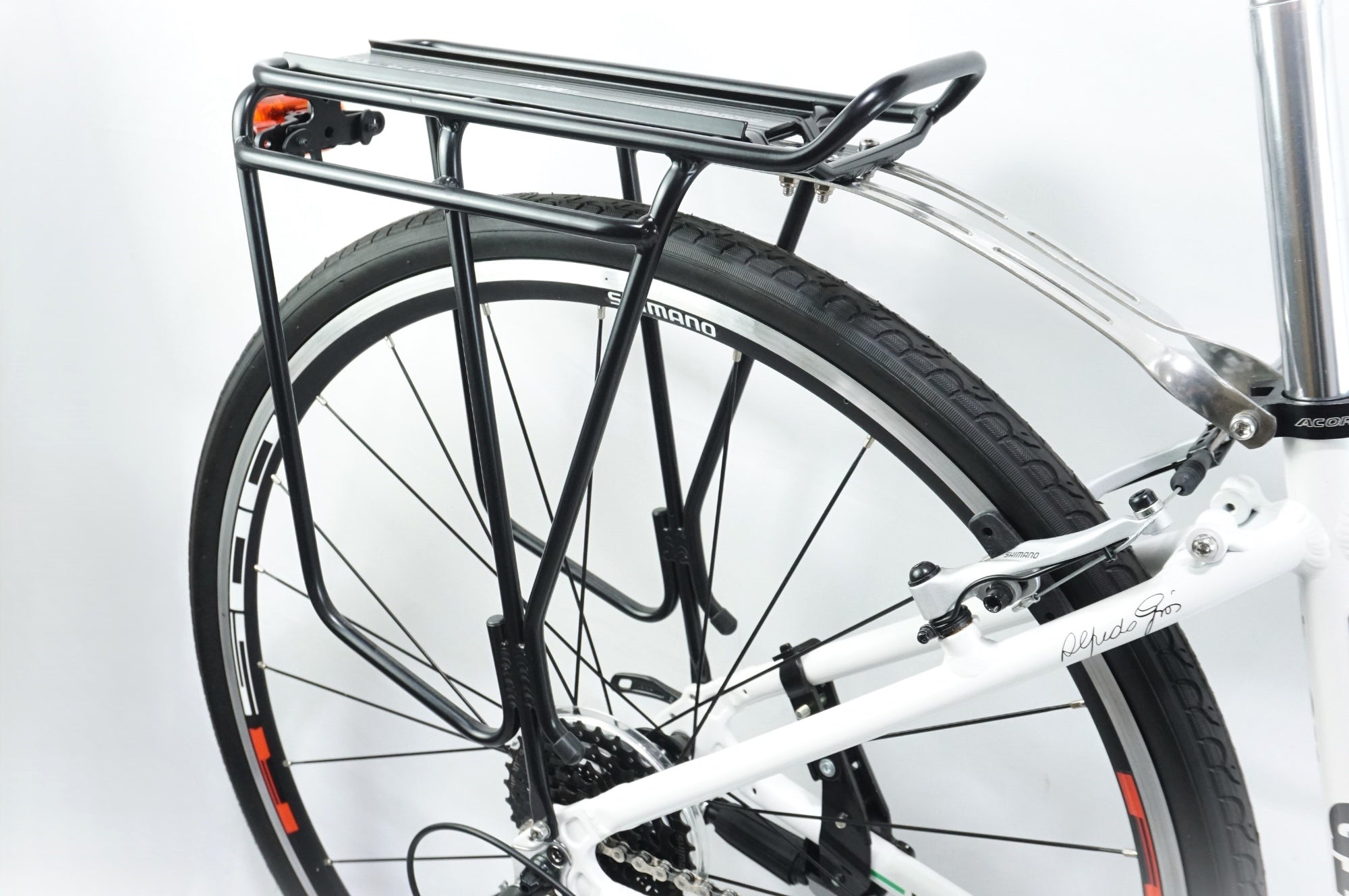 GIOS 「ジオス」 MISTRAL 2023年モデル クロスバイク / 中目黒店