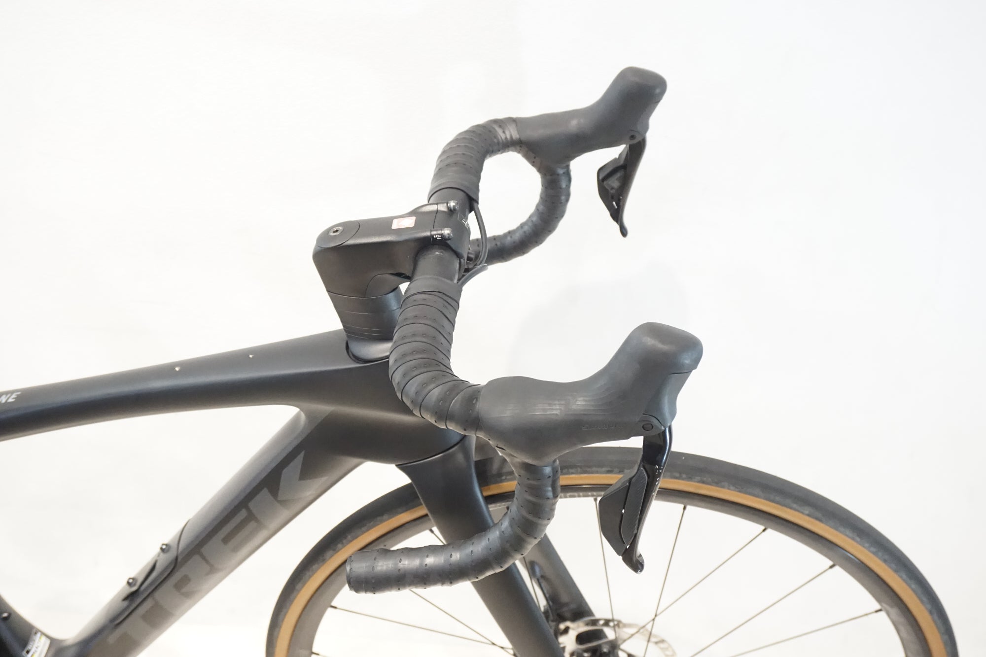 TREK 「トレック」 DOMANE SL6 2023年モデル ロードバイク / 横浜戸塚店