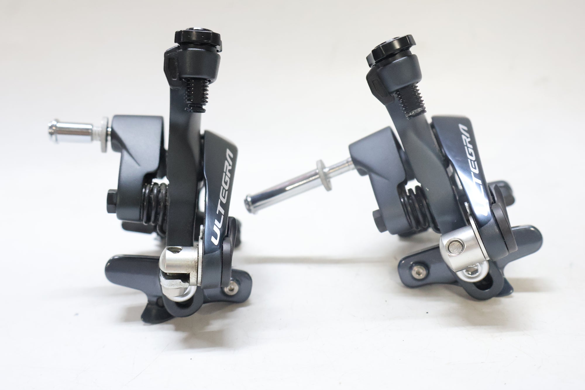 SHIMANO 「シマノ」 ULTEGRA BR-R8000 キャリパーブレーキセット