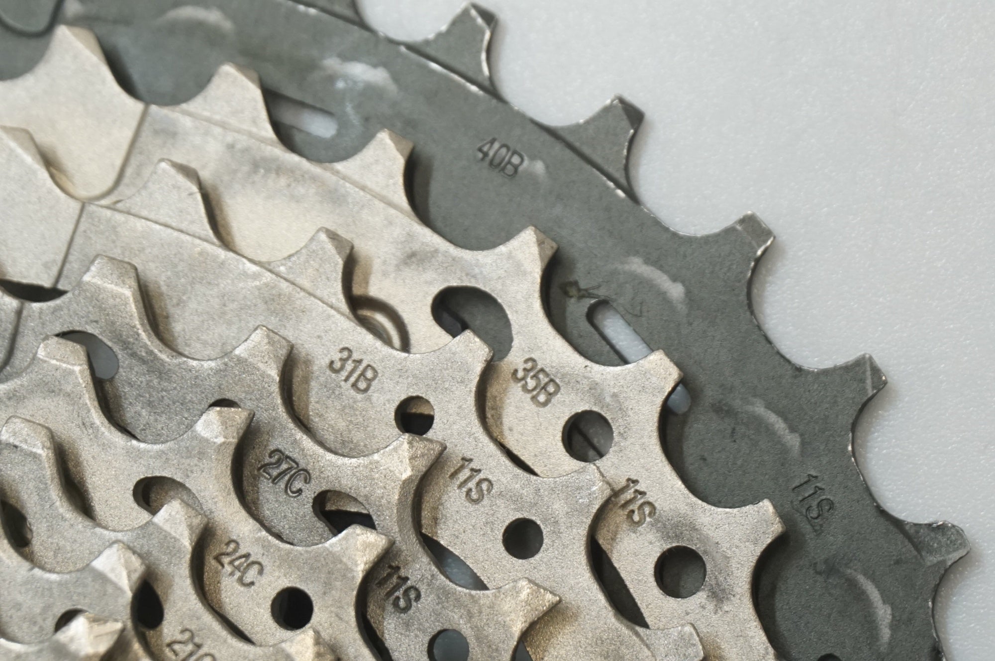 SHIMANO 「シマノ」 DEORE XT CS-M8000 11-40T スプロケット / 福岡店