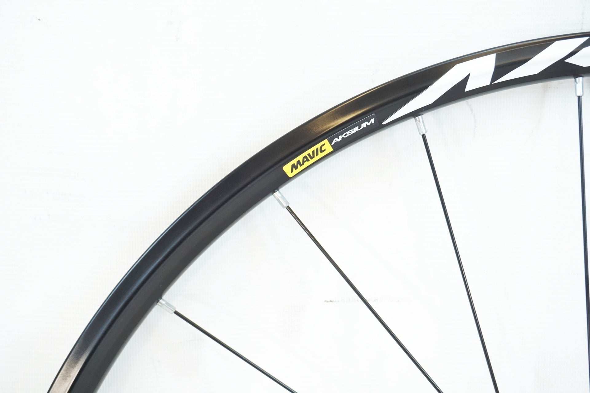 MAVIC 「マビック」 AKSIUM DISC シマノ11速 ホイールセット / 有明