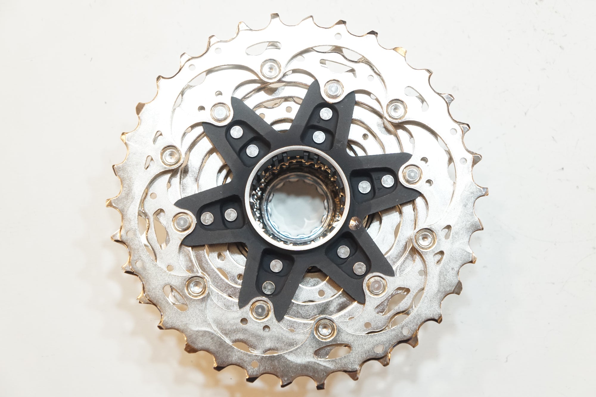 SHIMANO 「シマノ」 105 CS-R7101 11-34T スプロケット / バイチャリ浦和ベース