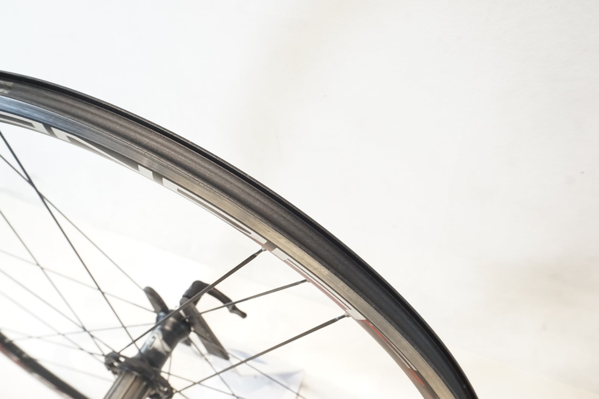 CAMPAGNOLO 「カンパニョーロ」 ZONDA C15 シマノ11速 ホイールセット