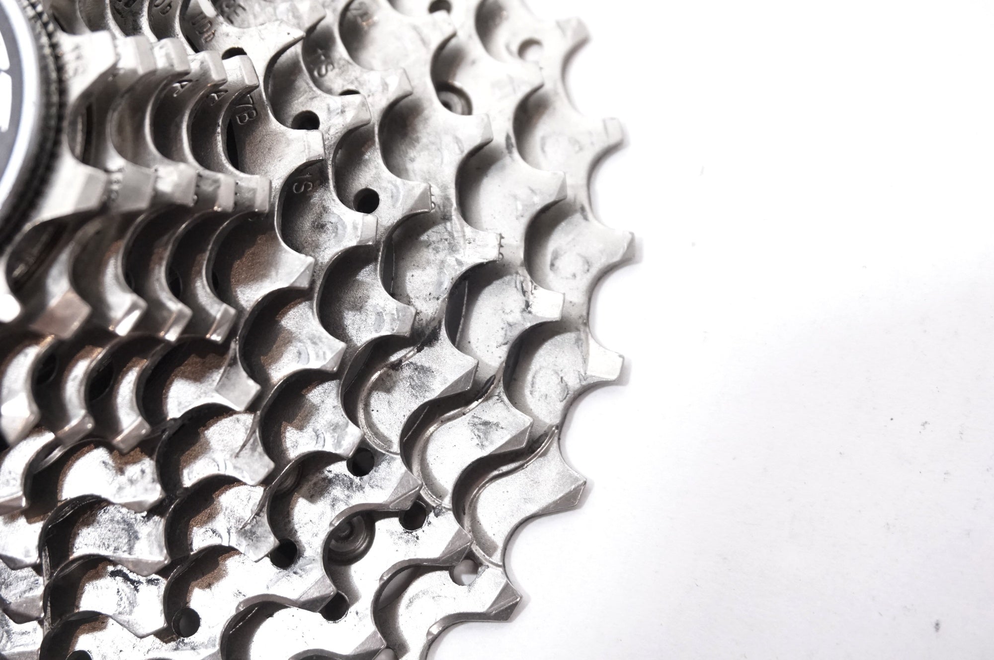 SHIMANO 「シマノ」 105 CS-R7000 11S 11-30T スプロケット / 世田谷店