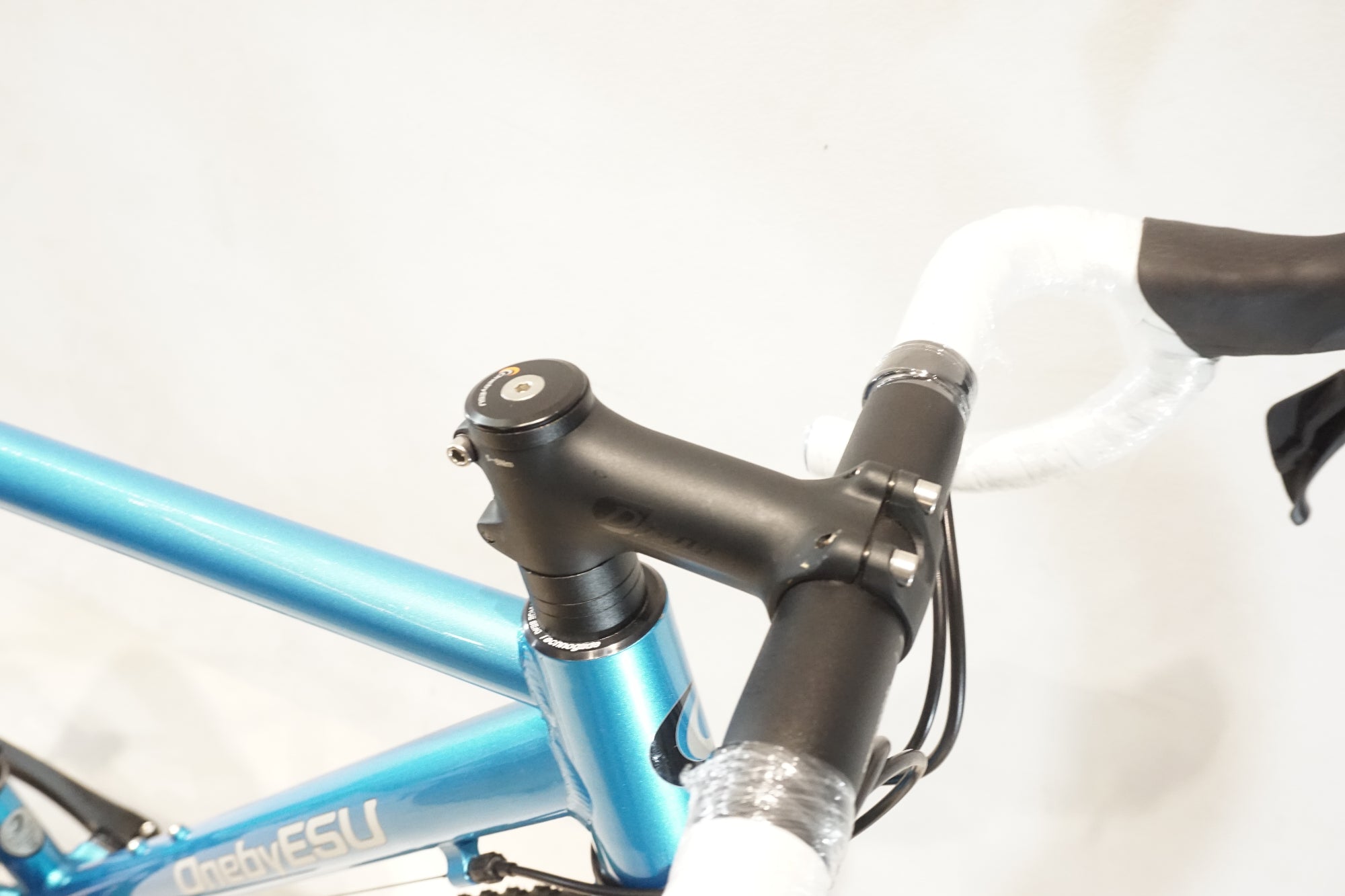 ONEBYESU 「ワンバイエス」 JFF #807 2022年モデル シクロクロスバイク