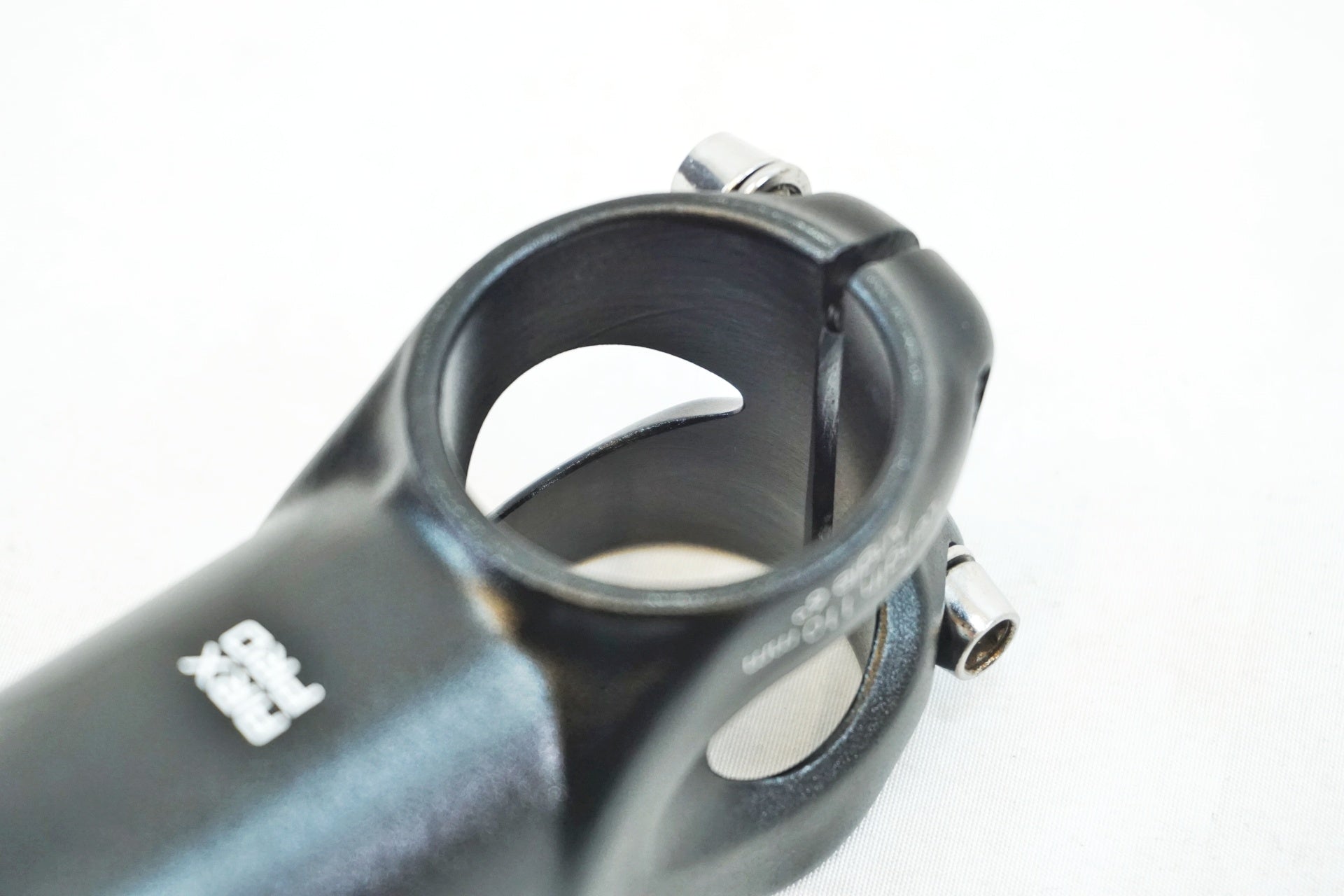 3T 「スリーティー」 ARX PRO Φ31.8mm 110mm ステム / 有明ガーデン店