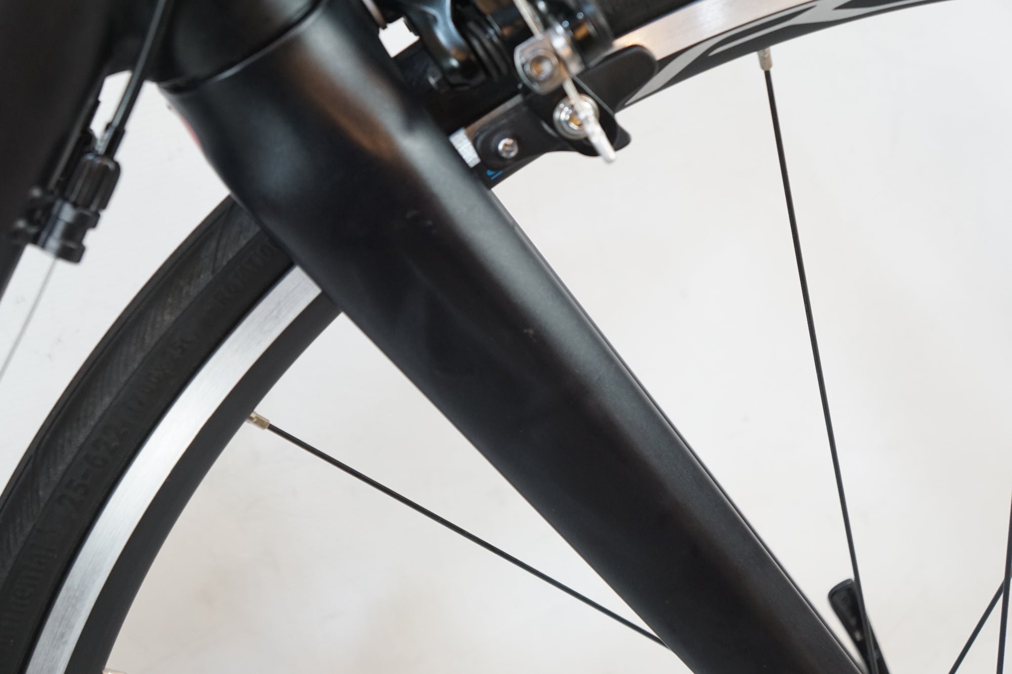 FELT 「フェルト」 FR60 2020年モデル ロードバイク / バイチャリ浦和ベース