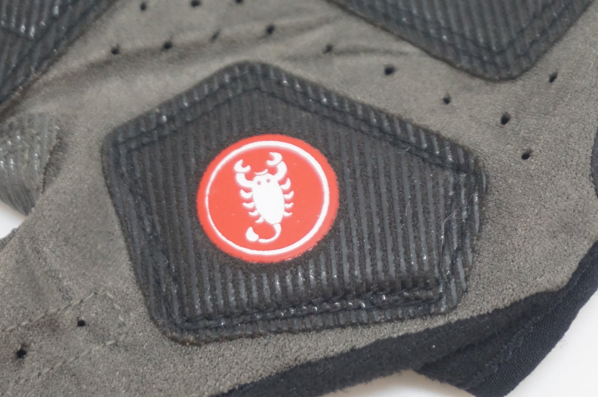 CASTELLI 「カステリ」 Sサイズ グローブ / 福岡店