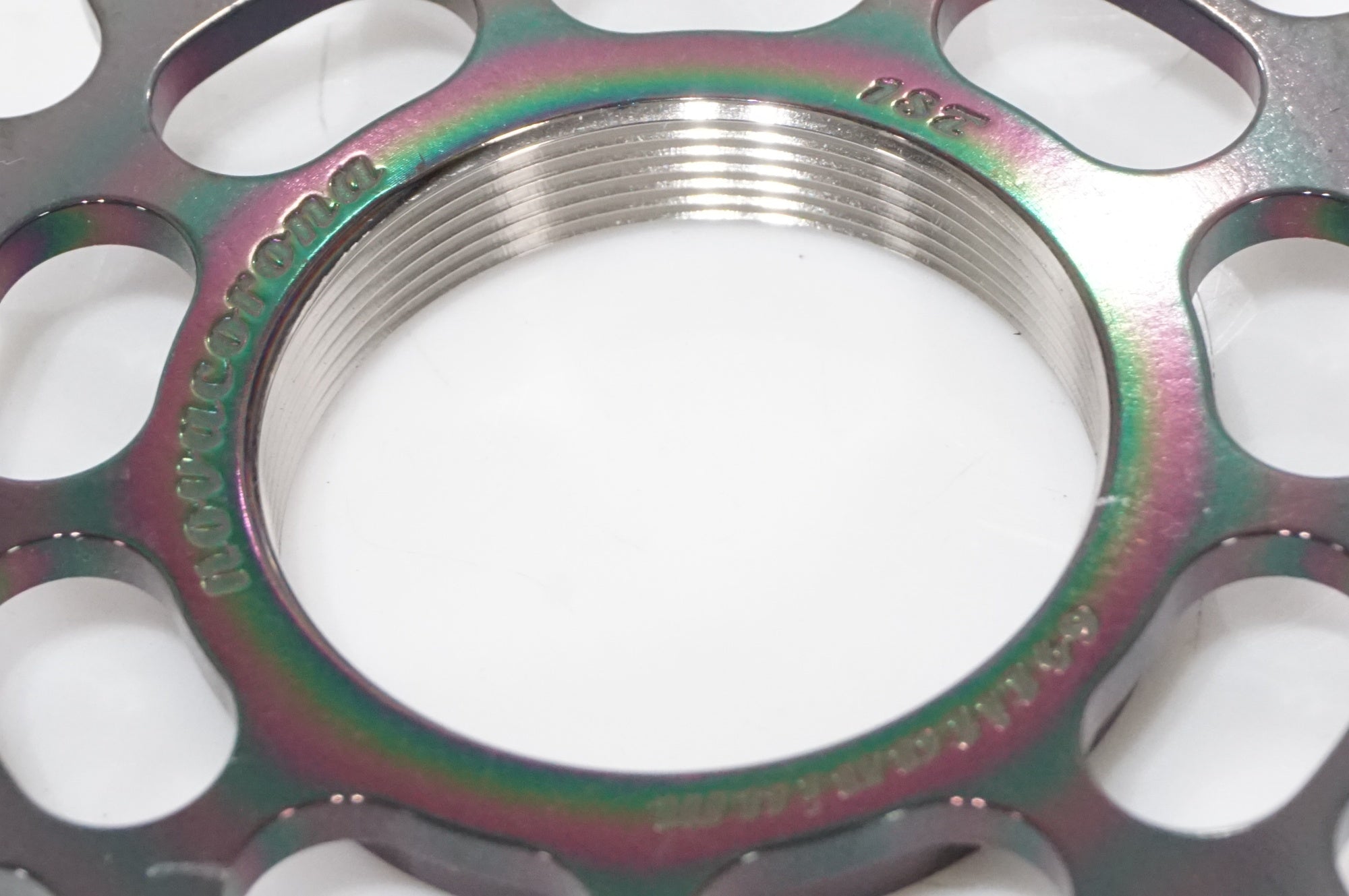 NOVACORONA 「ノバコローナ」 チタン 18T コグ / AKIBA店