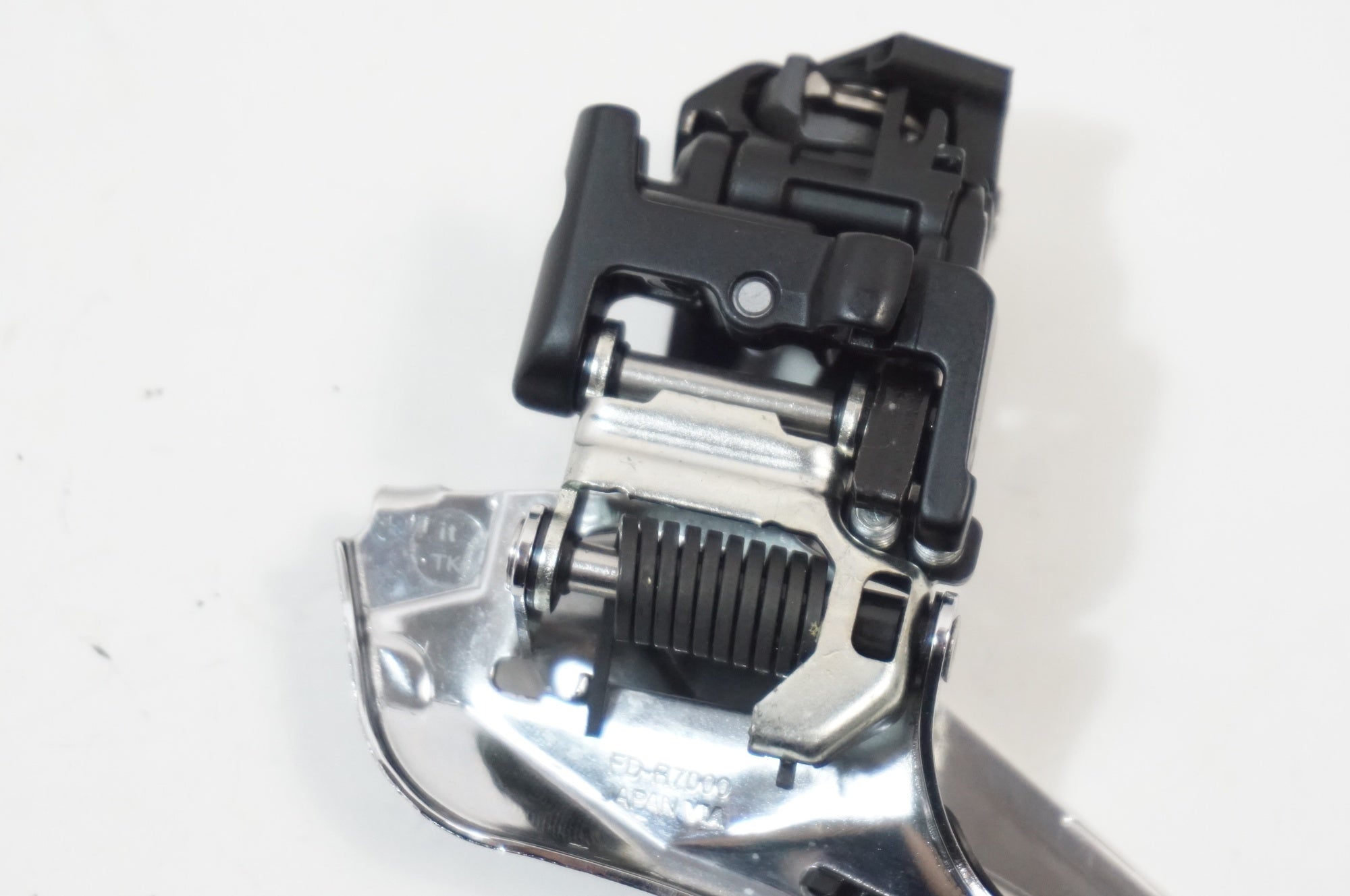 SHIMANO 「シマノ」 105 FD-R7000 フロントディレイラー / 世田谷店