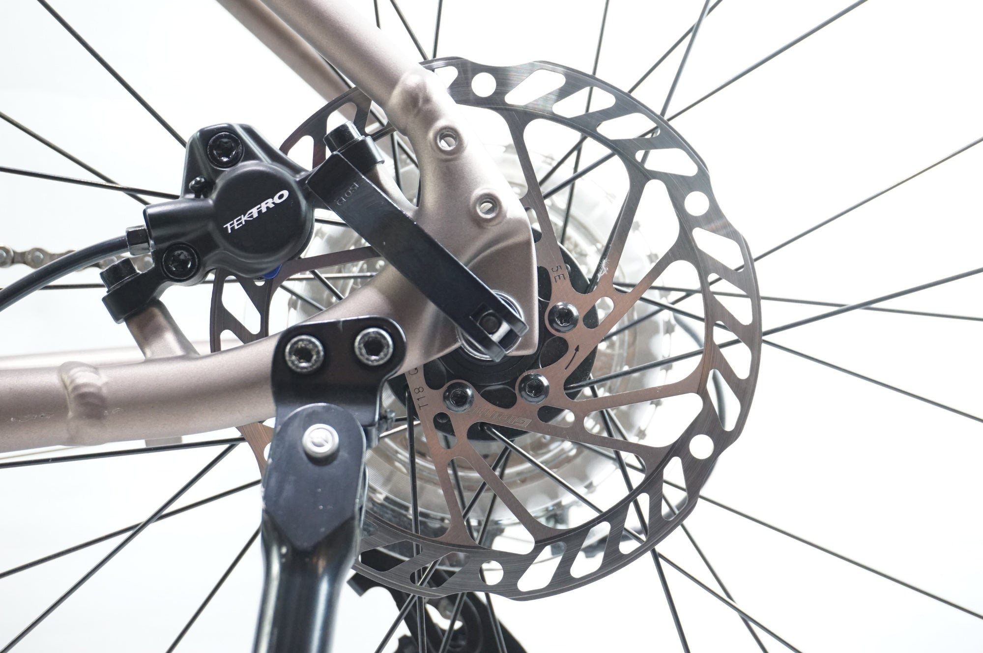 GIANT 「ジャイアント」 ESCAPE RW DISC 2026年モデル クロスバイク / 中目黒店