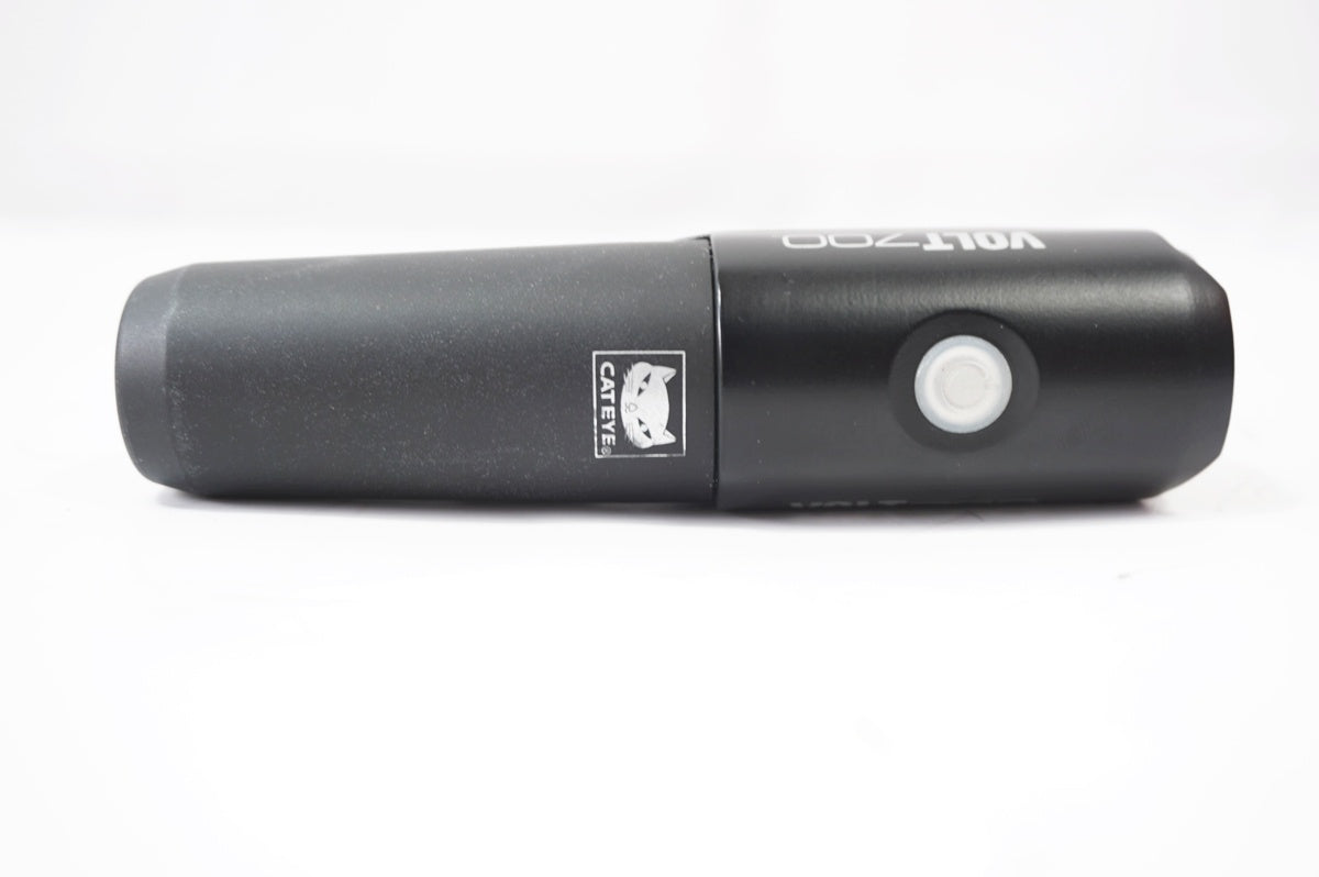 CATEYE 「キャットアイ」 VOLT700 フロントライト / バイチャリ世田谷店