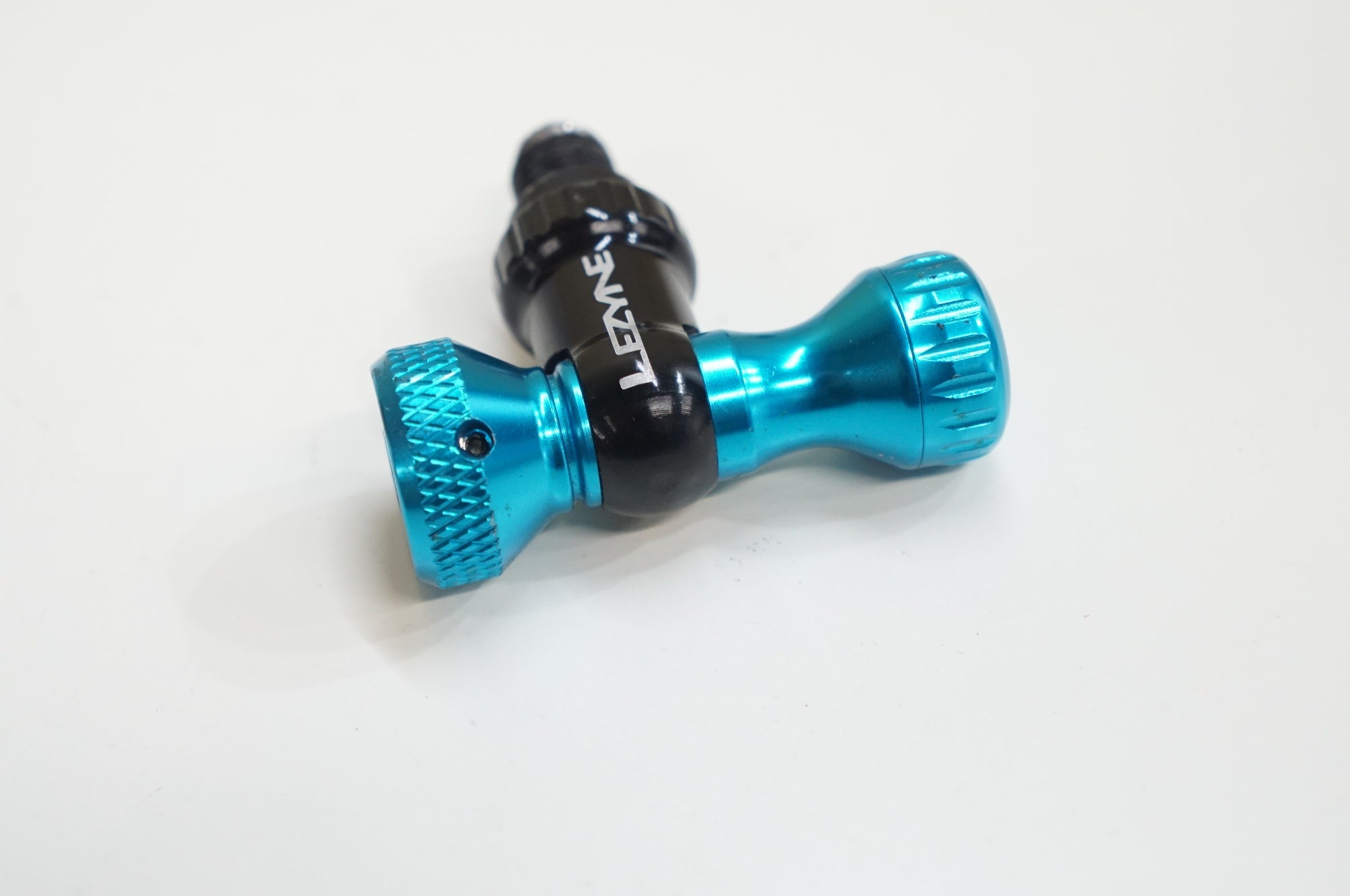 LEZYNE 「レザイン」 CONTROL DRIVE 16G インフレーター / 大宮店