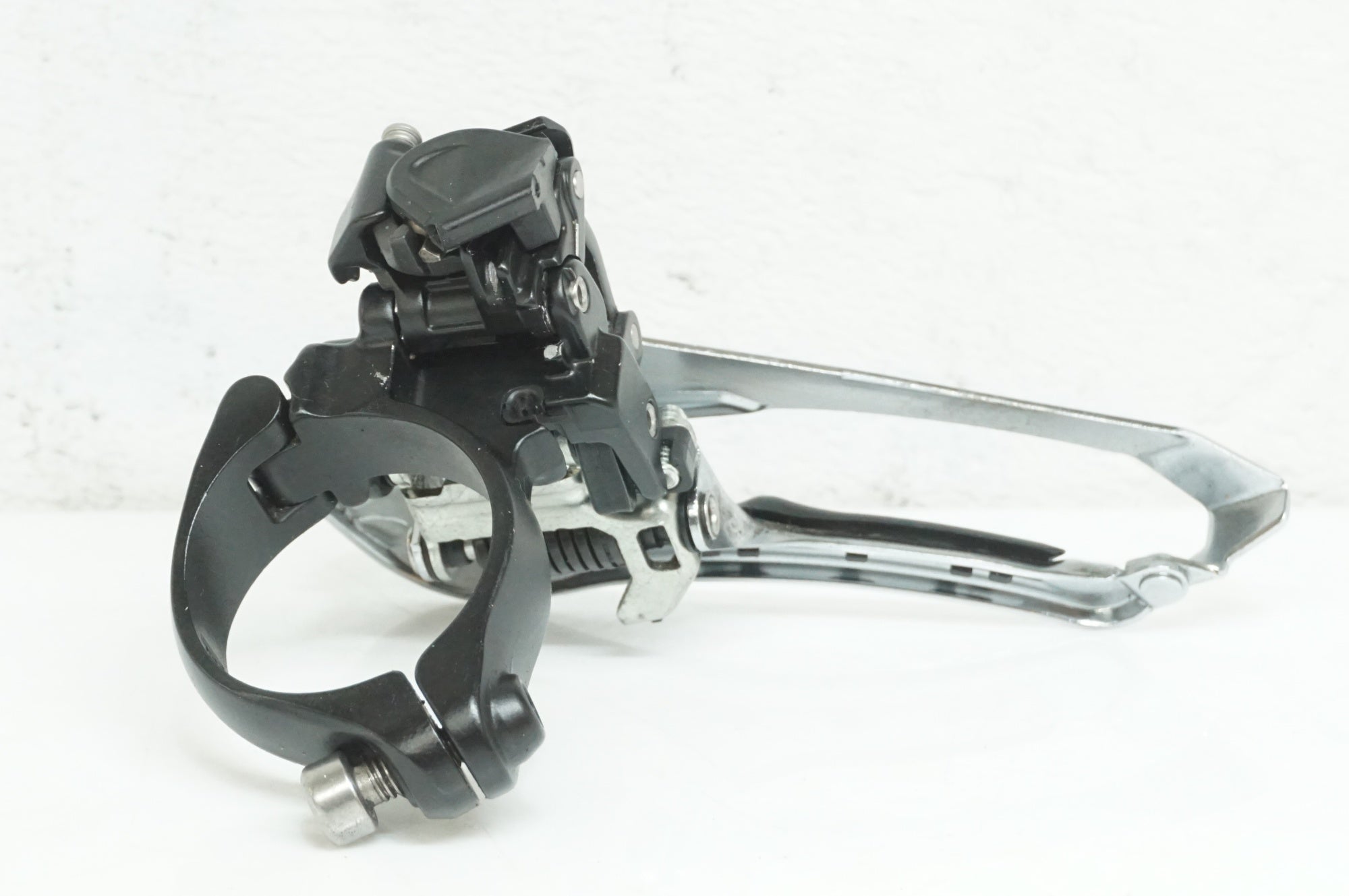 SHIMANO 「シマノ」 105 FD-R7000 φ34.9 110g フロントディレイラー