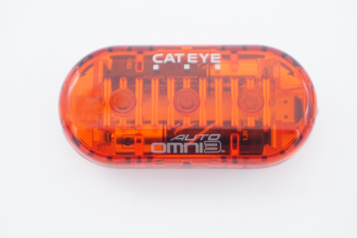 CAT EYE 「キャットアイ」 AUTO OMNI 3 TL-AU135 リアライト / 滋賀大津店