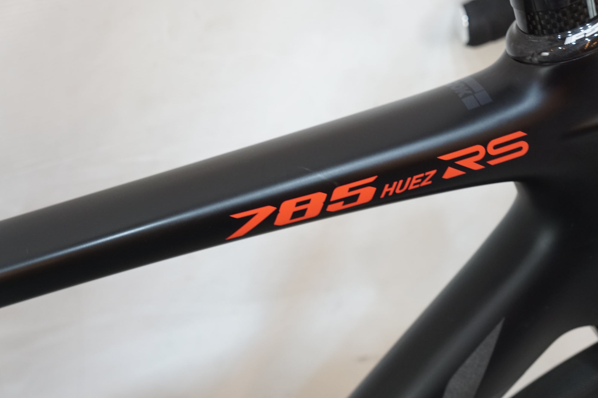 LOOK 「ルック」 785 HUEZ RS 2018年モデル ロードバイク / バイチャリ浦和ベース