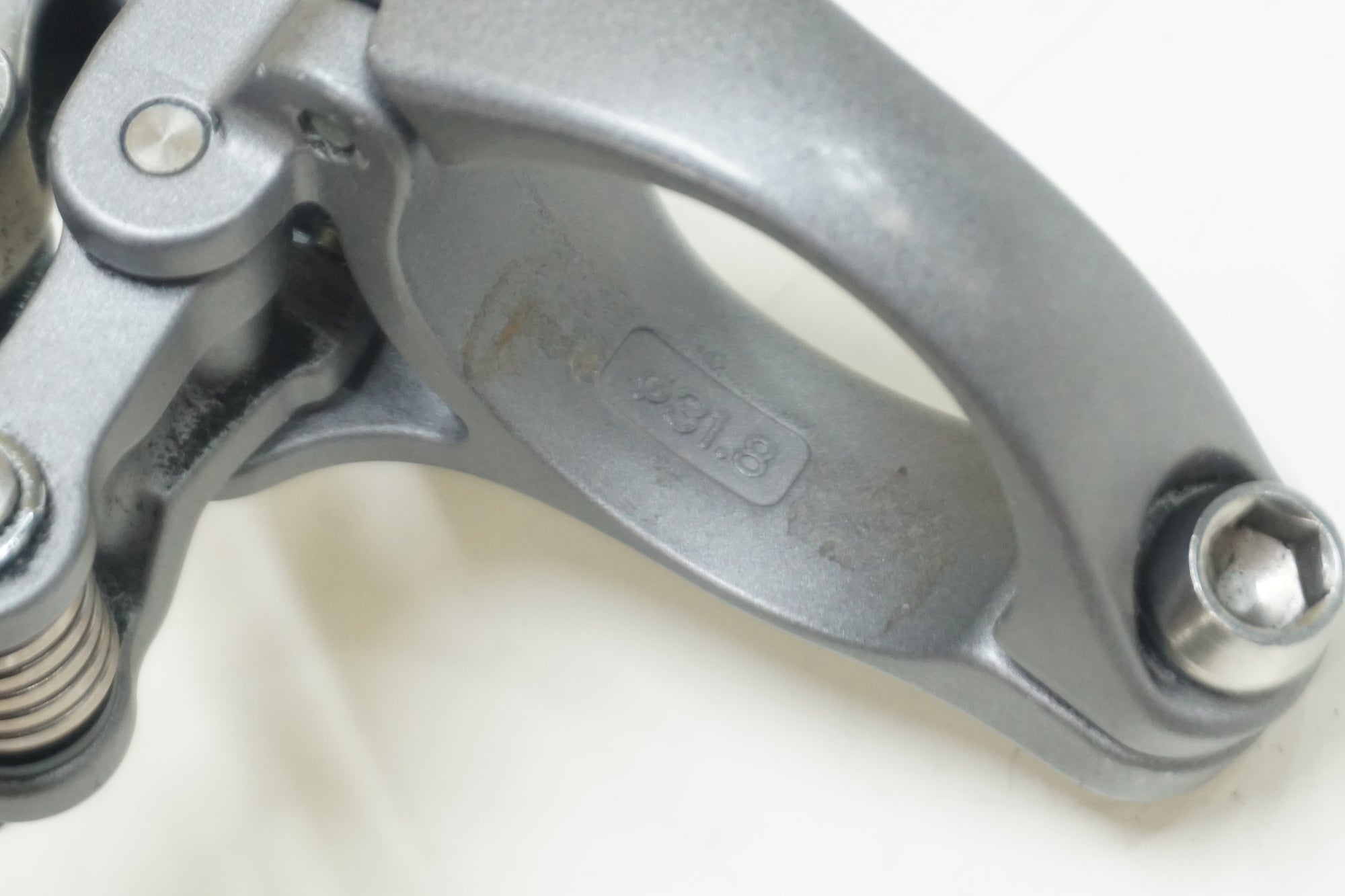 SHIMANO 「シマノ」 105 FD-5700 フロントディレイラー / 大宮店