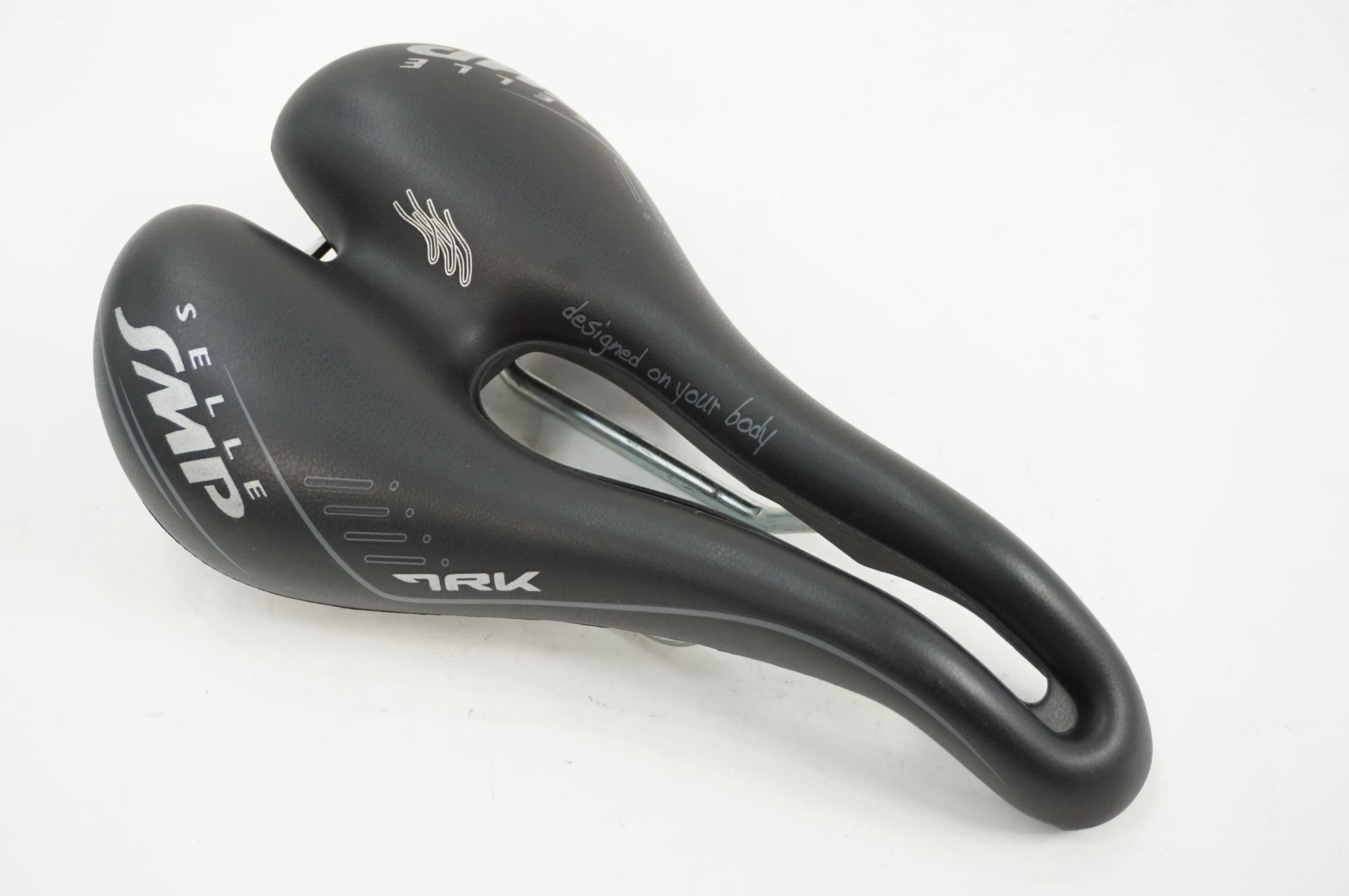 SELLE SMP 「セラエスエムピー」 TRK サドル / 川越店