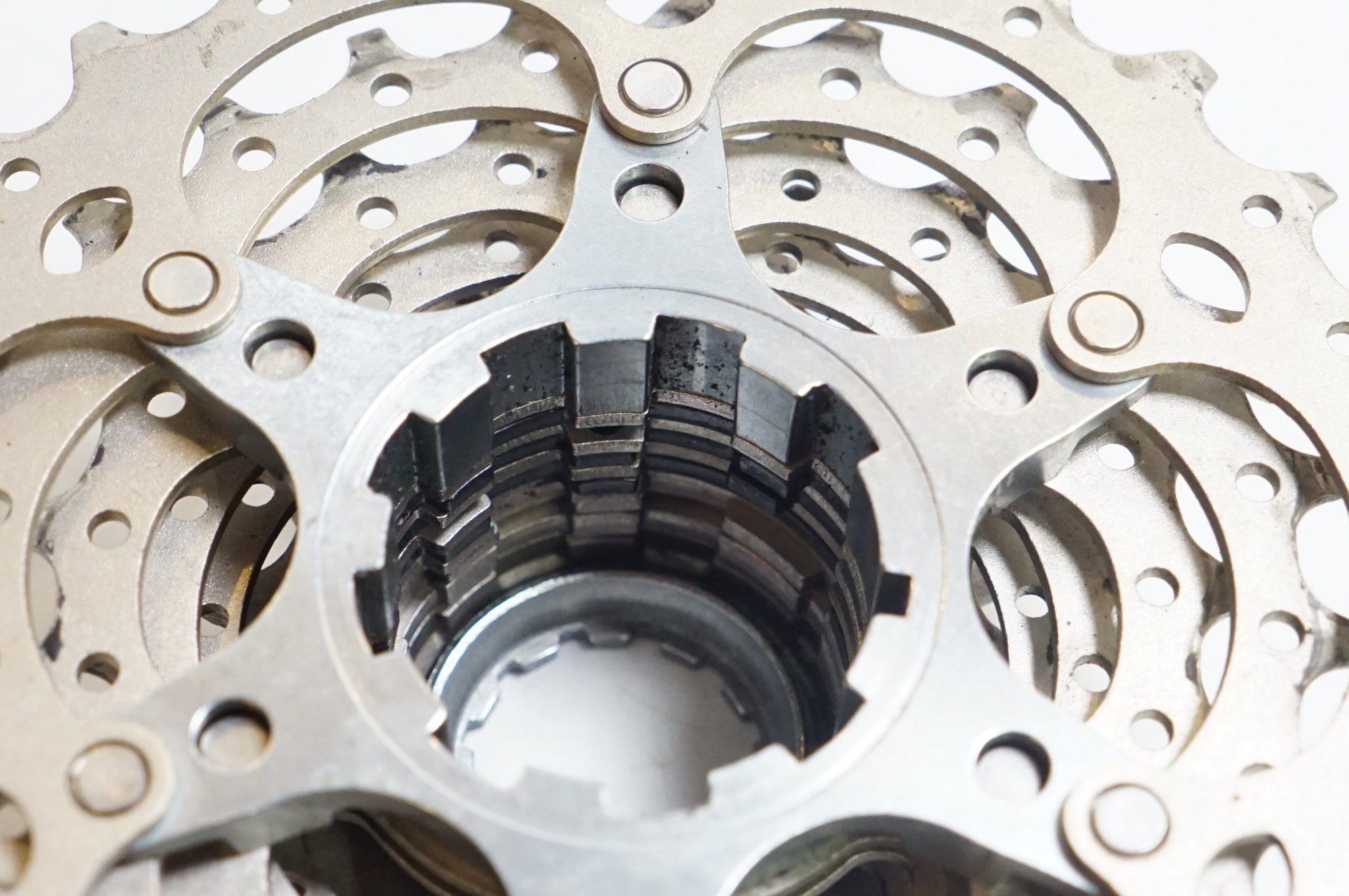 SHIMANO 「シマノ」 ULTEGRA CS-6700 11-28T スプロケット / 熊谷本店