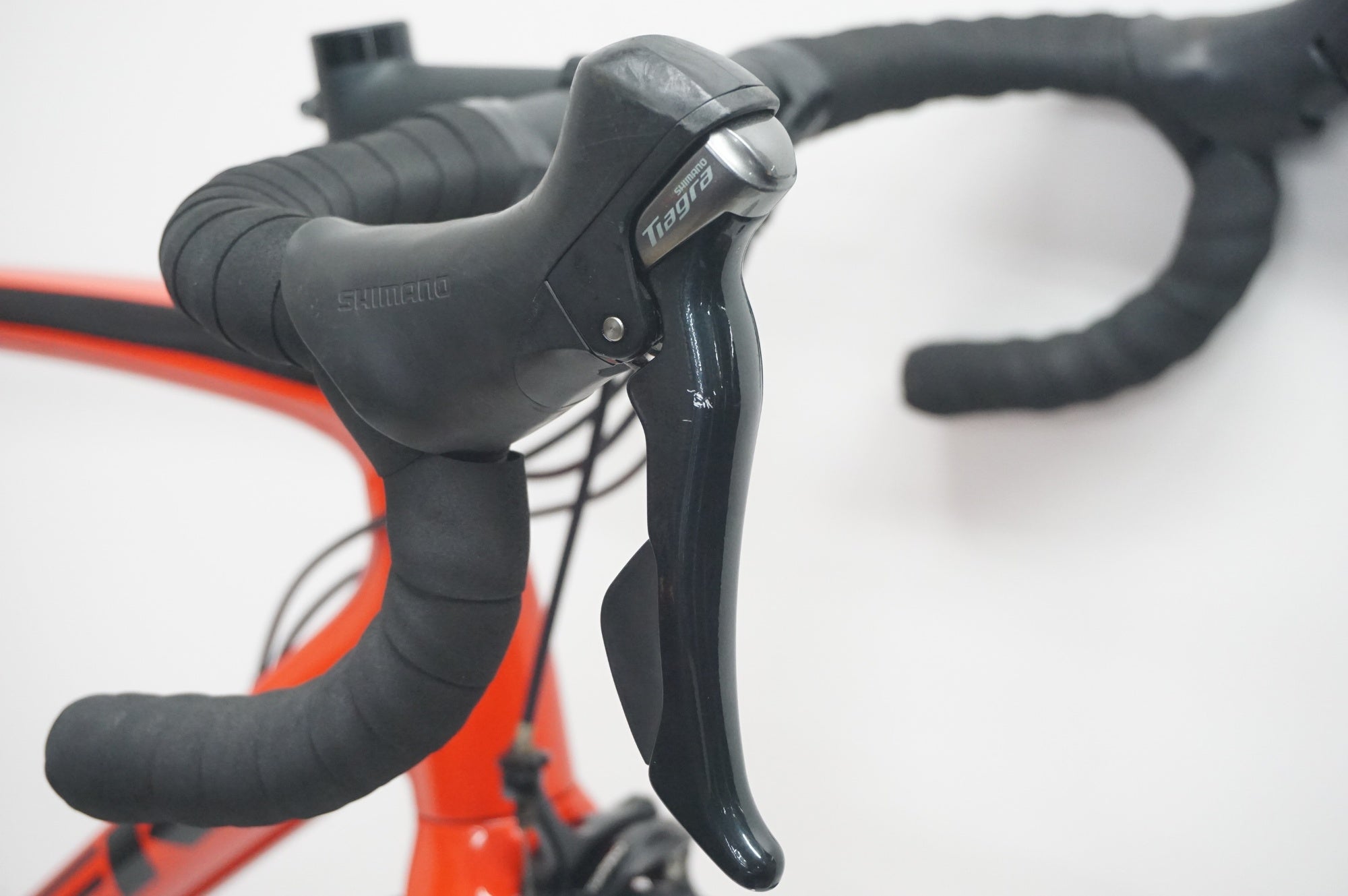 TREK 「トレック」 EMONDA ALR4 2019-2020年モデル ロードバイク / 福岡店