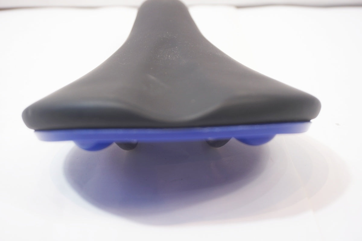 FABRIC 「ファブリック」 SHALLOW サドル / バイチャリ世田谷店