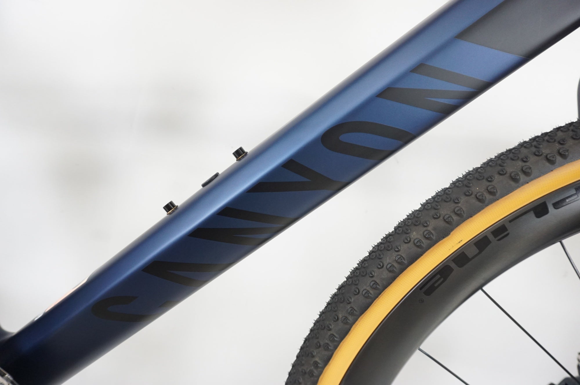 CANYON 「キャニオン」 GRAIL CF SLX 8 2021年モデル グラベルロード / 大宮店