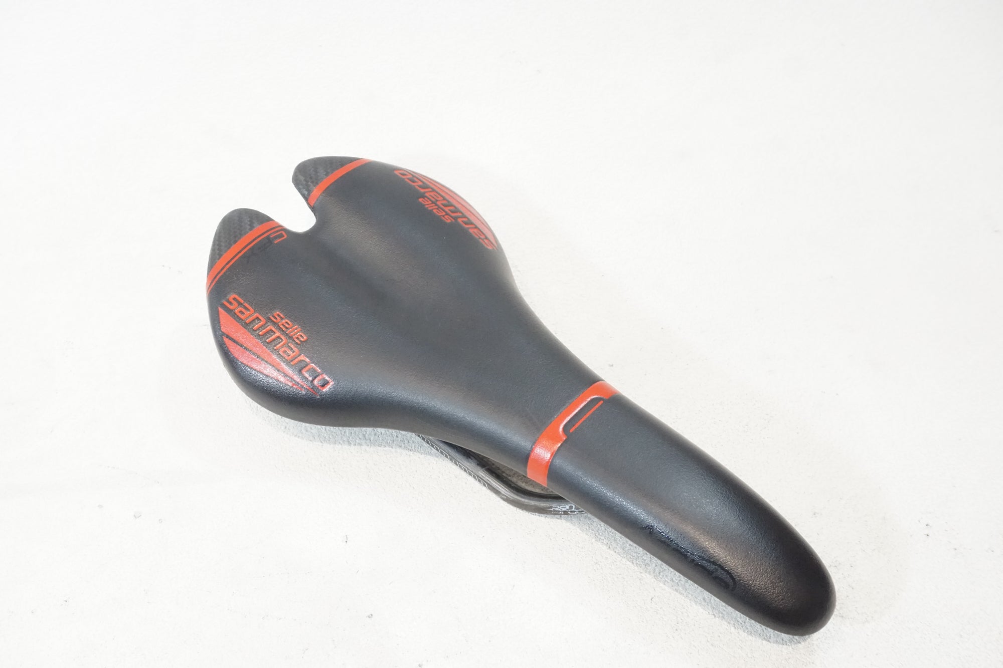 SELLE SAN MARCO 「セラサンマルコ」 ASPIDE カーボンレール サドル / 横浜戸塚店