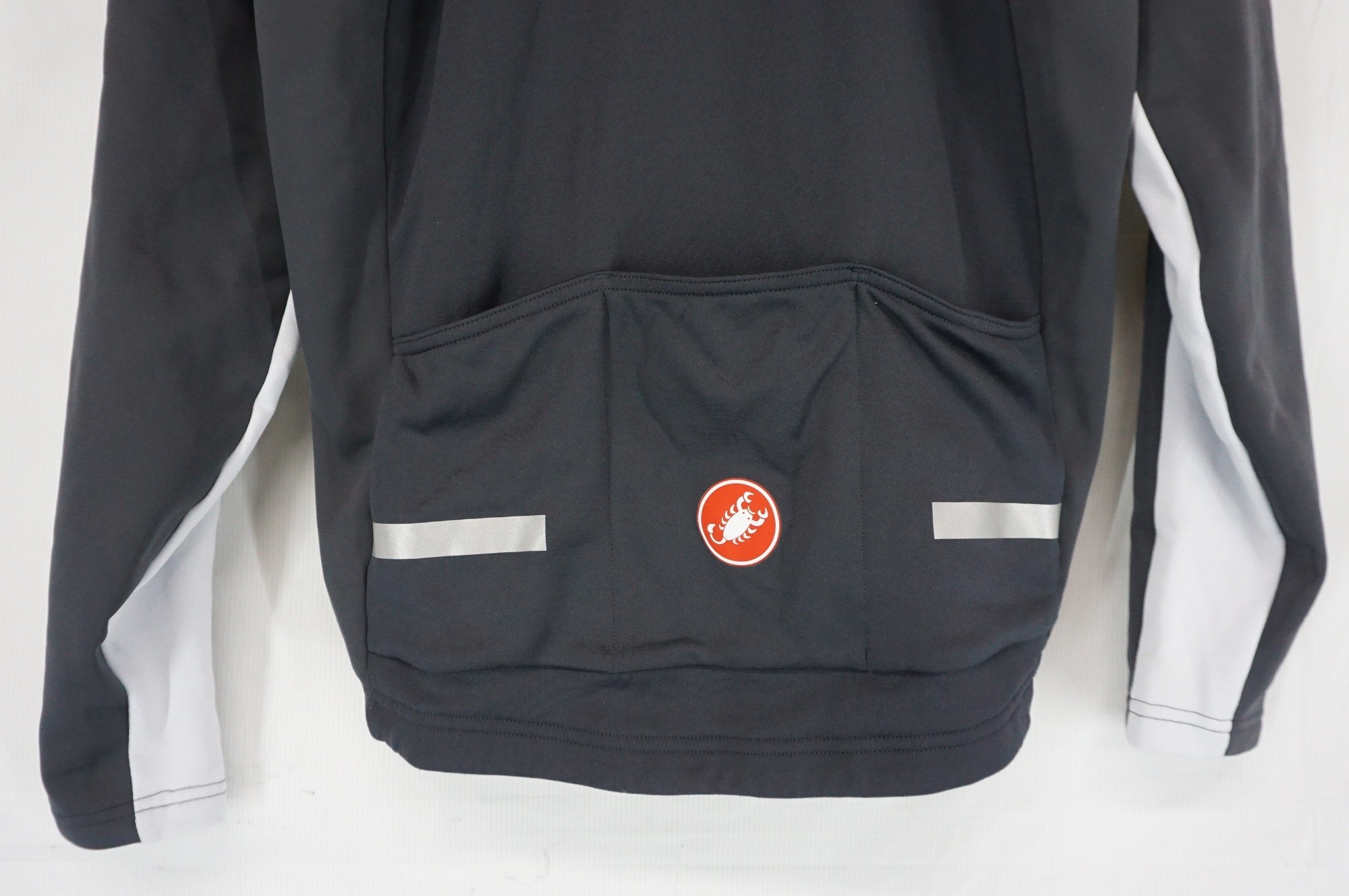 CASTELLI 「カステリ」 GORE-TEX INFINIUM Mサイズ ジャージ / 阪急塚口店