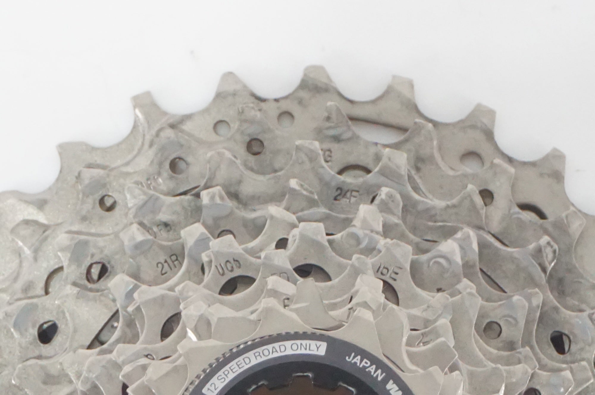 SHIMANO 「シマノ」 ULTEGRA CS-R8100 11-30T スプロケット / AKIBA店