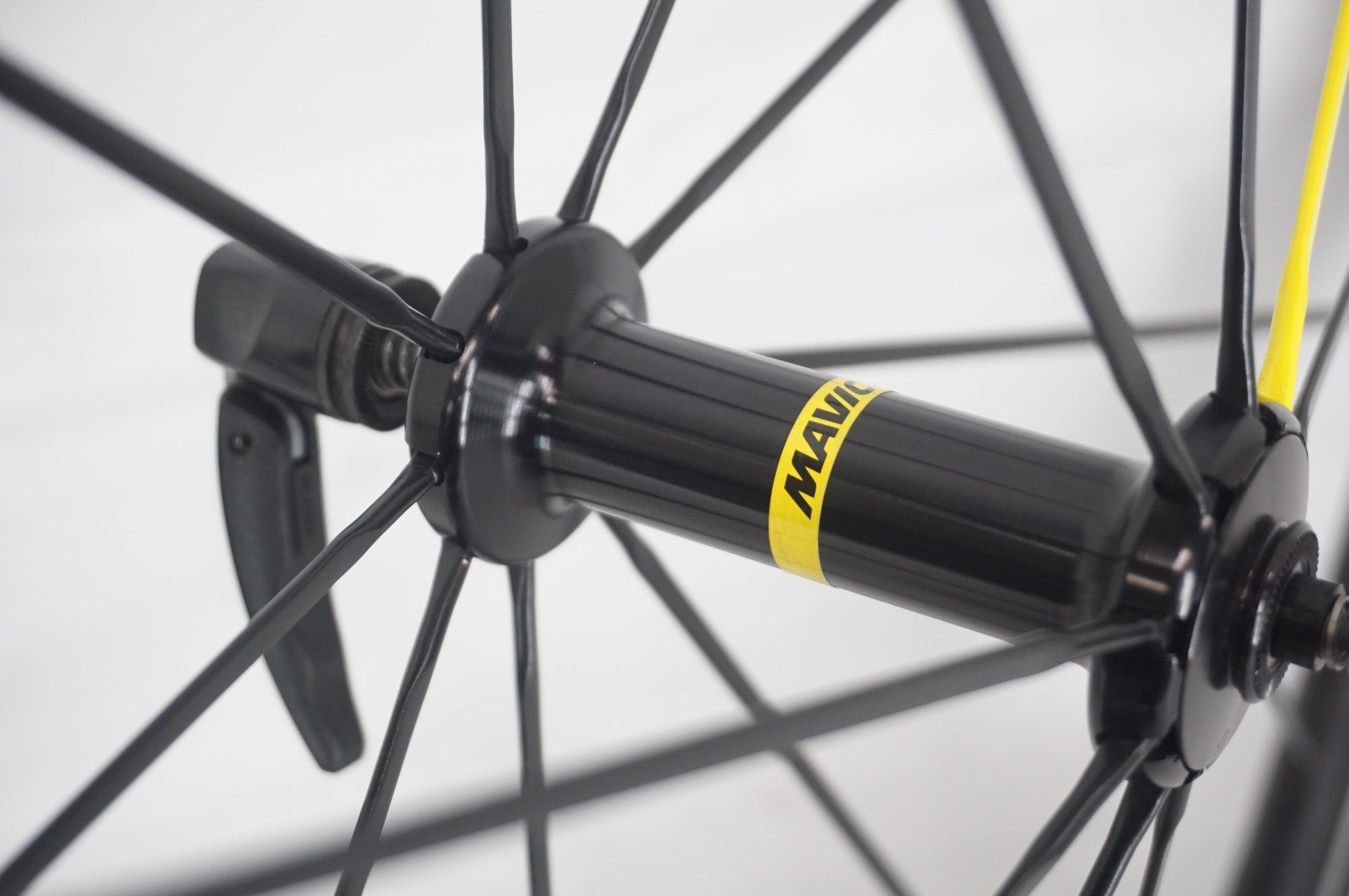 MAVIC 「マヴィック」 KSYRIUM PRO UST シマノ11速 ホイールセット / 阪急塚口店