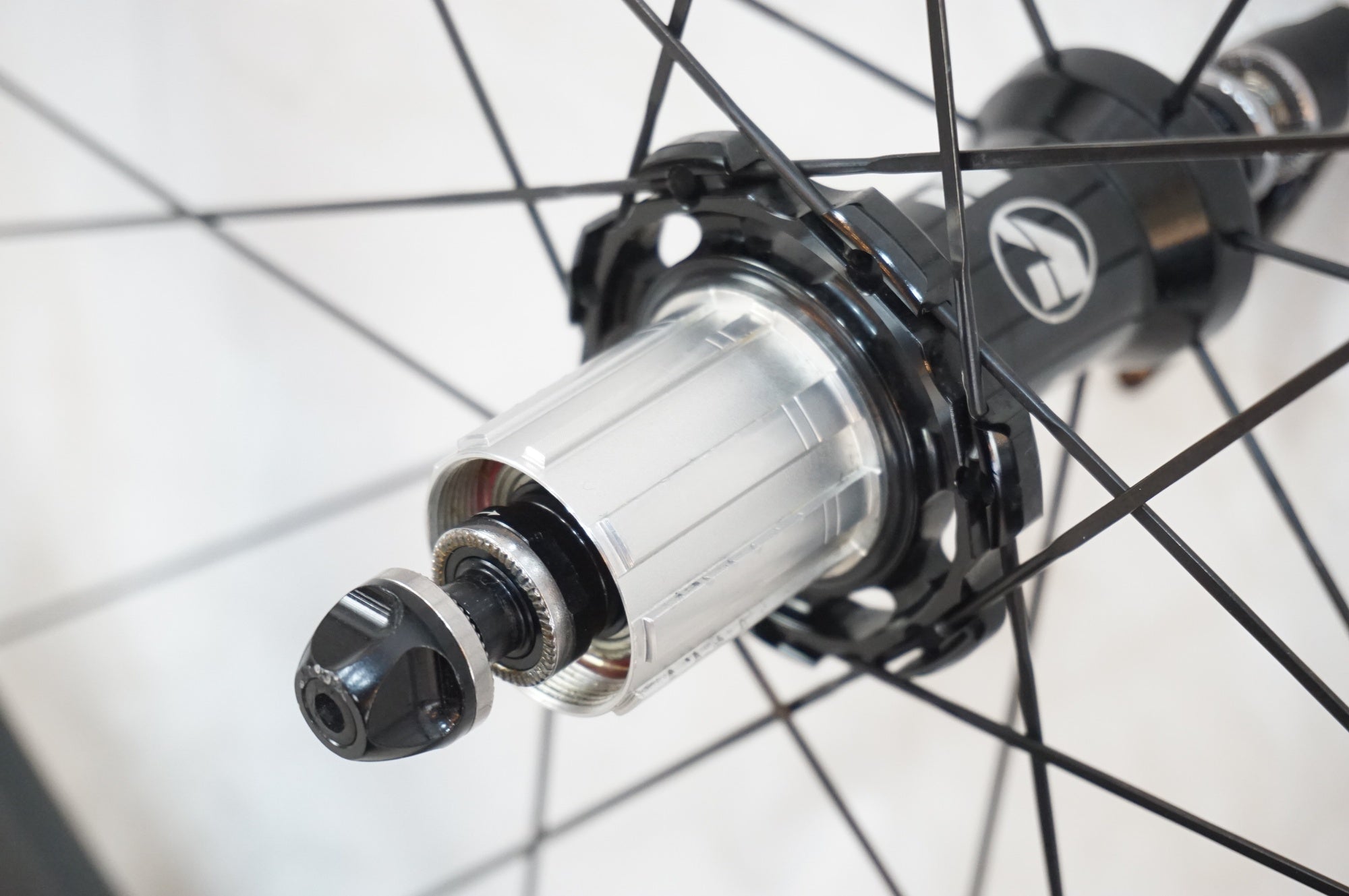 VISION 「ヴィジョン」 TRIMAX 30KB SHIMANO / SRAM 11S ホイール