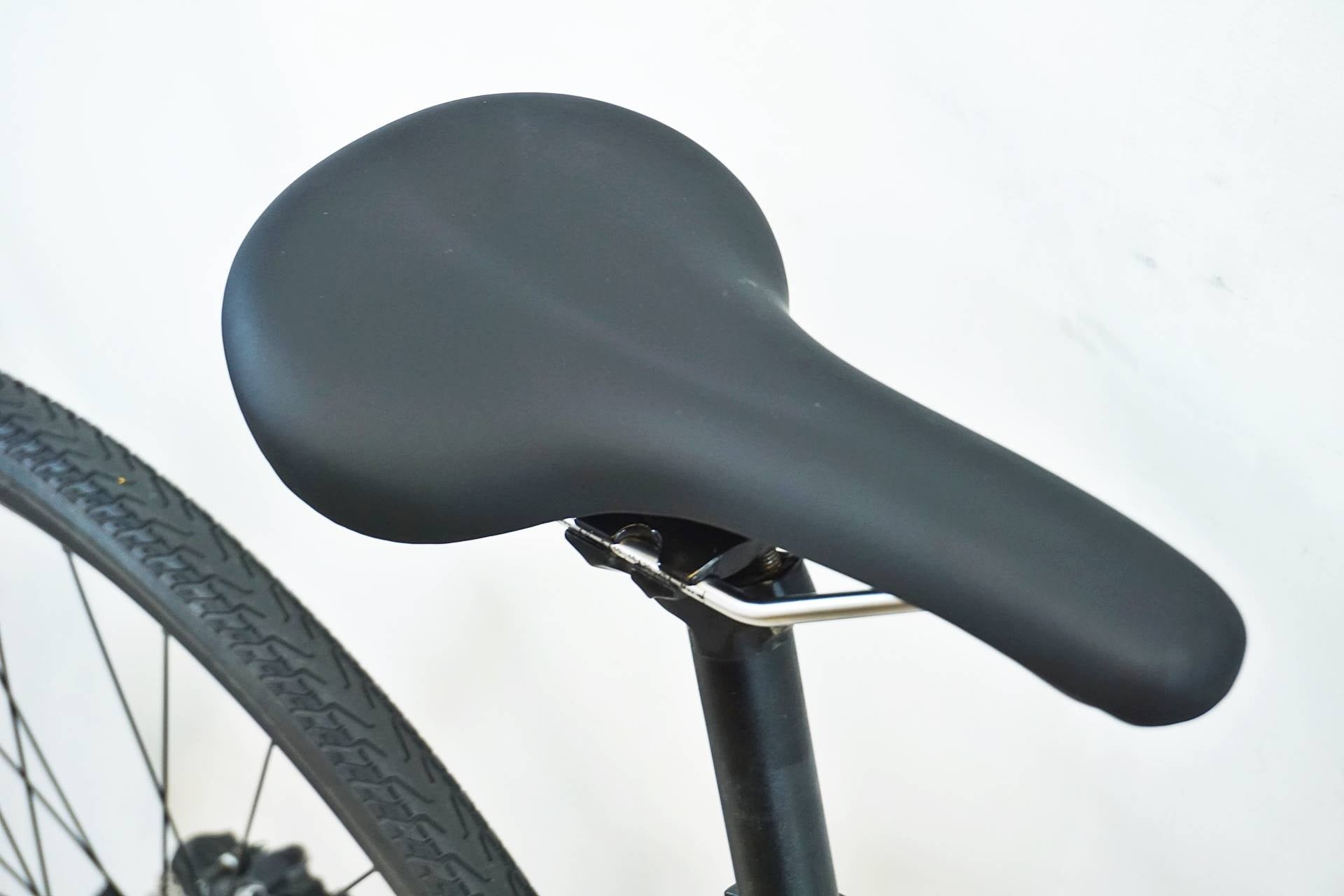 LOUIS GARNEAU 「ルイガノ」 SETTER 9.0 DISC 2020年モデル クロスバイク / 有明ガーデン店