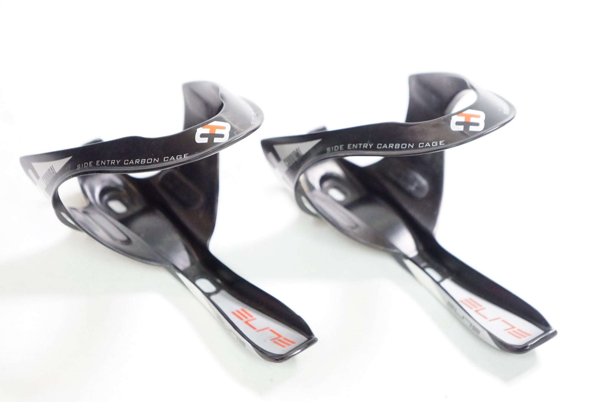 ELITE 「エリート」 CANNIBAL CARBON ボトルケージセット / 熊谷本店