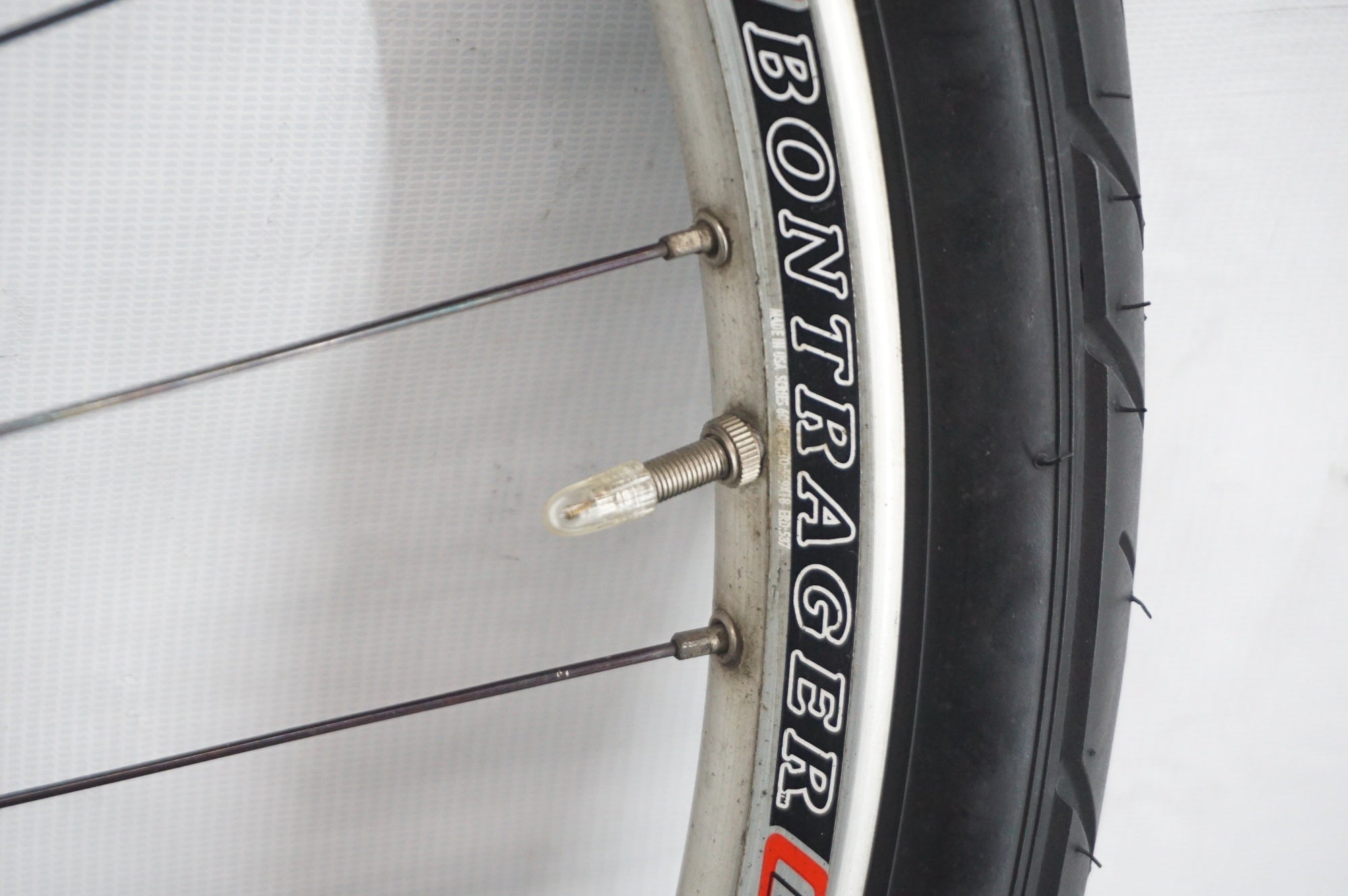 BONTRAGER 「ボントレガー」 SELECT 26インチ DISC シマノ8-10速 リアホイール / 阪急塚口店