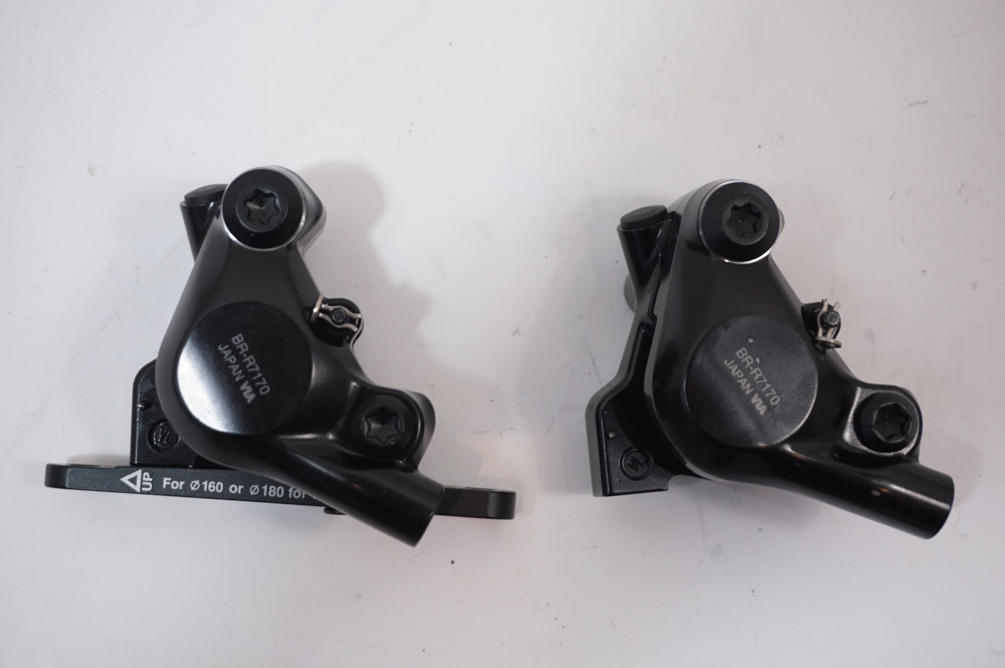 SHIMANO 「シマノ」 105 BR-R7170 ディスクブレーキキャリパーセット