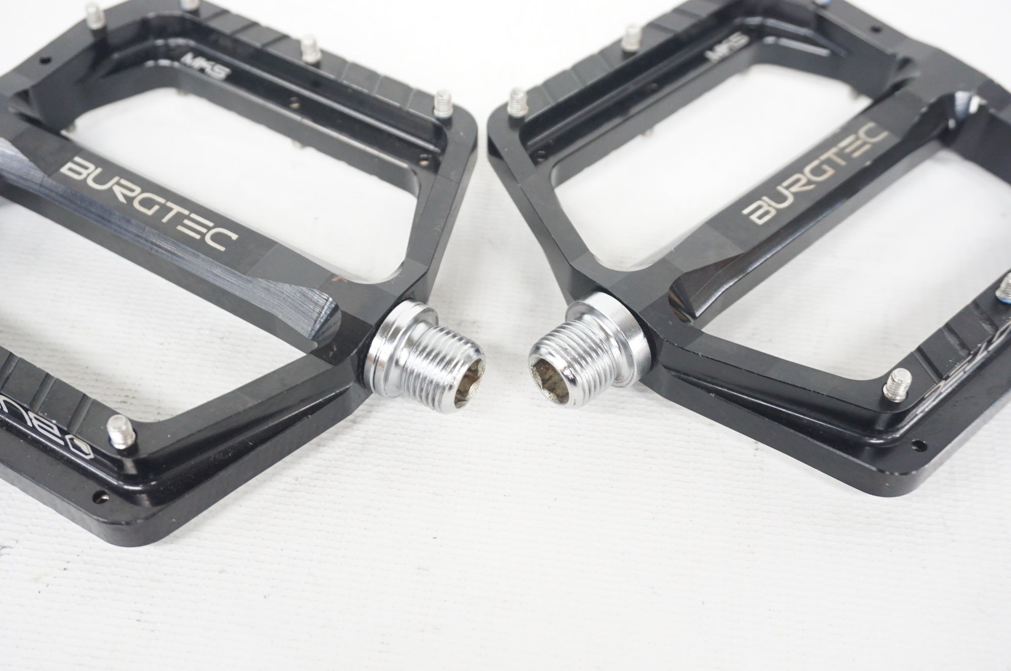 BURGTEC 「バーグテック」 MK5 ペダル / 阪急塚口店