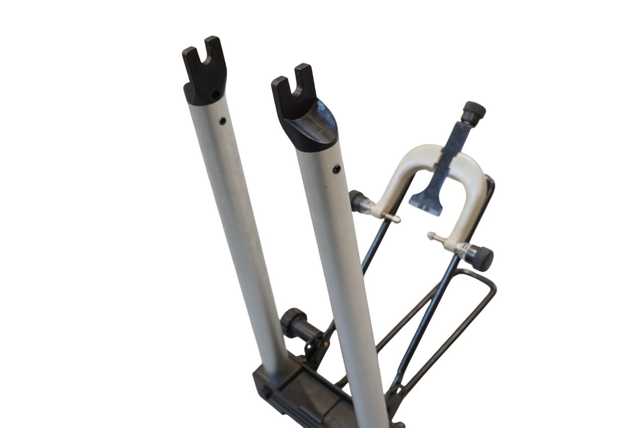 MINOURA 「ミノウラ」 WORKMAN PRO 振れ取り台 / バイチャリ浦和ベース