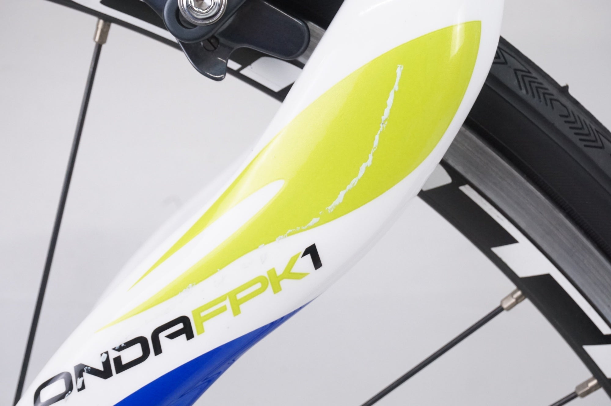 PINARELLO 「ピナレロ」 FP QUATTRO ULTEGRA DI2 2012年モデル ロードバイク  / 大宮店