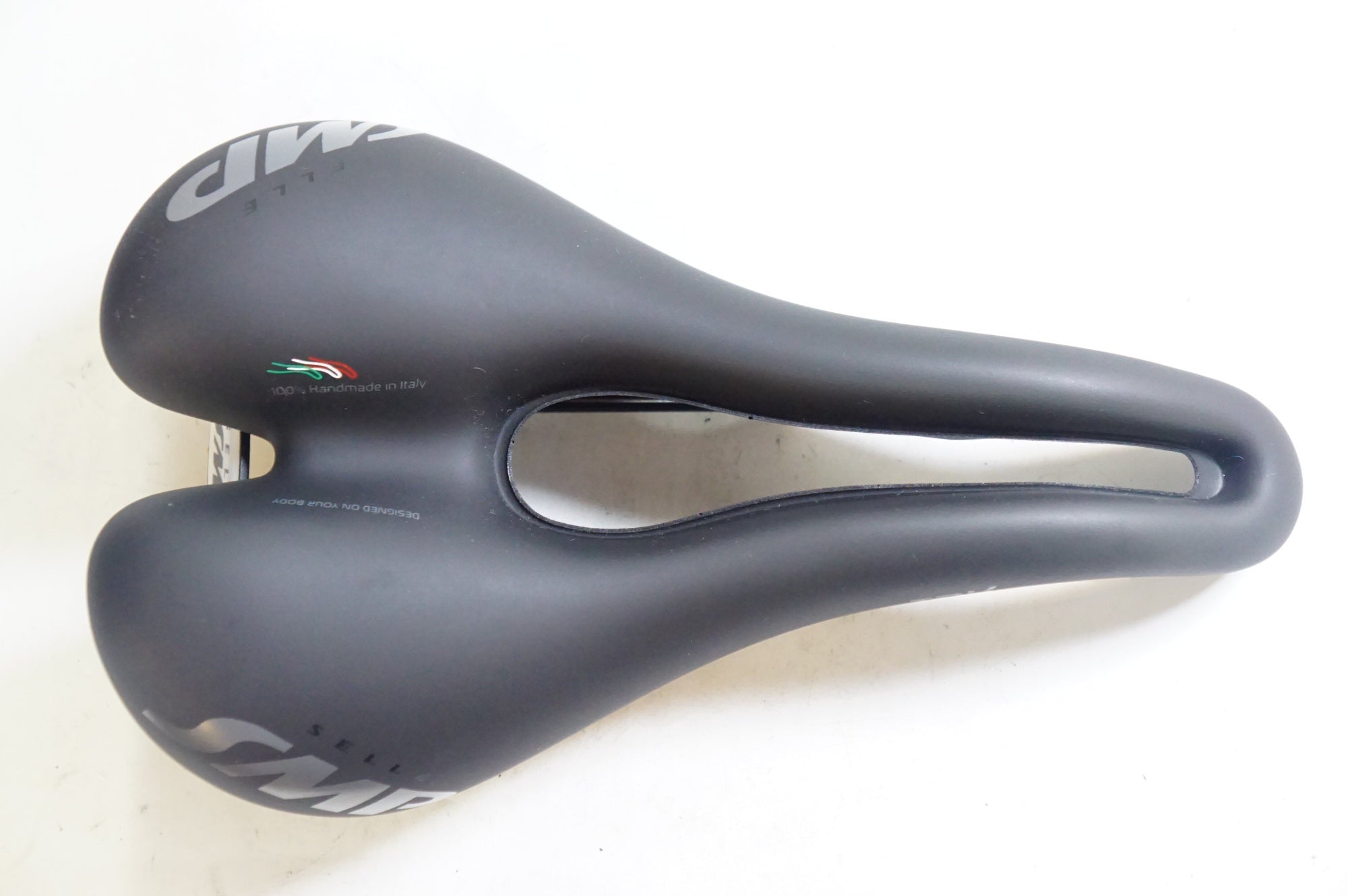 SELLE SMP 「セラエスエムピー」 TRK MEDIUM サドル / 熊谷本店