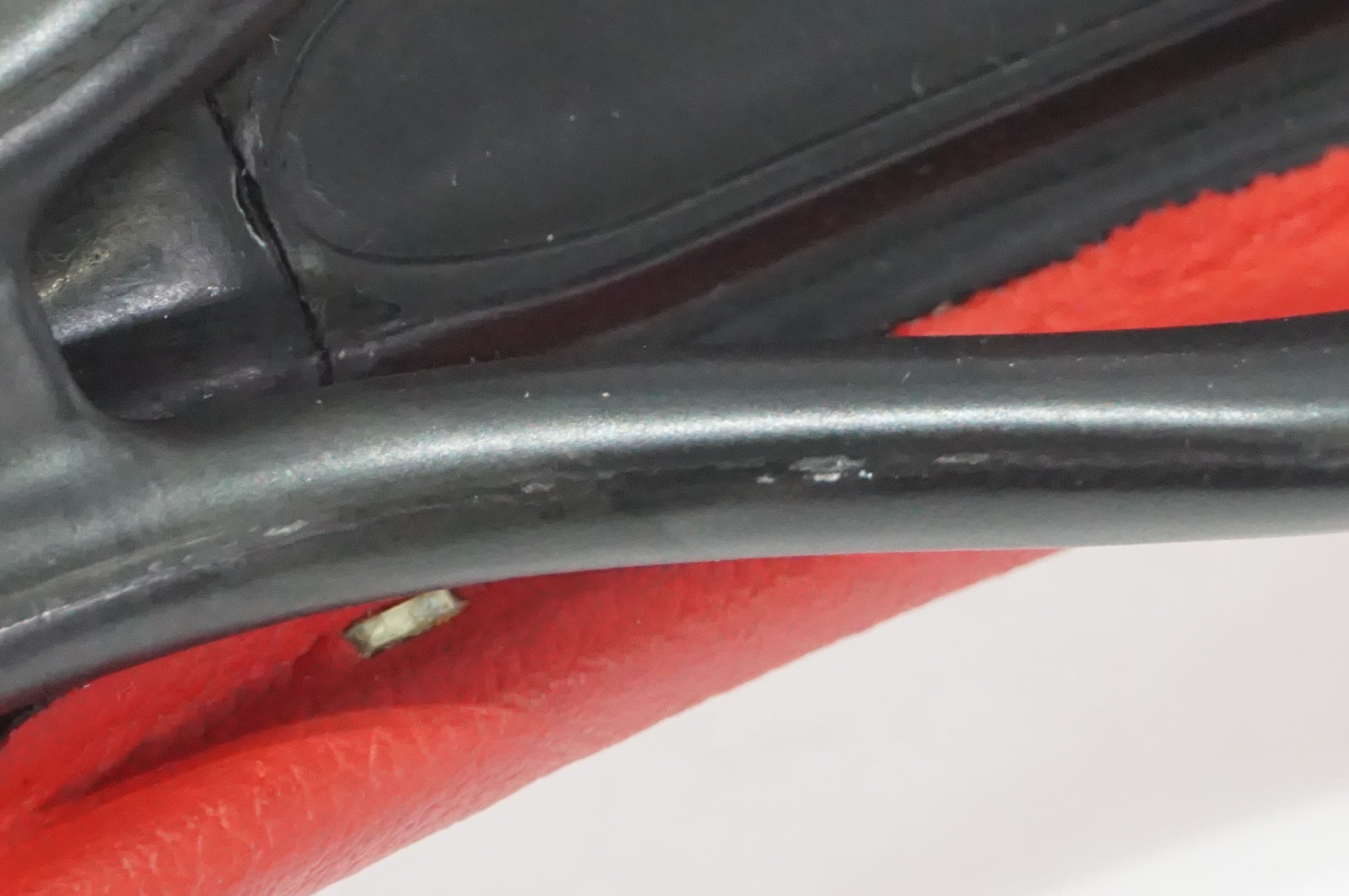 VELO 「ベロ」サドル  / AKIBA店