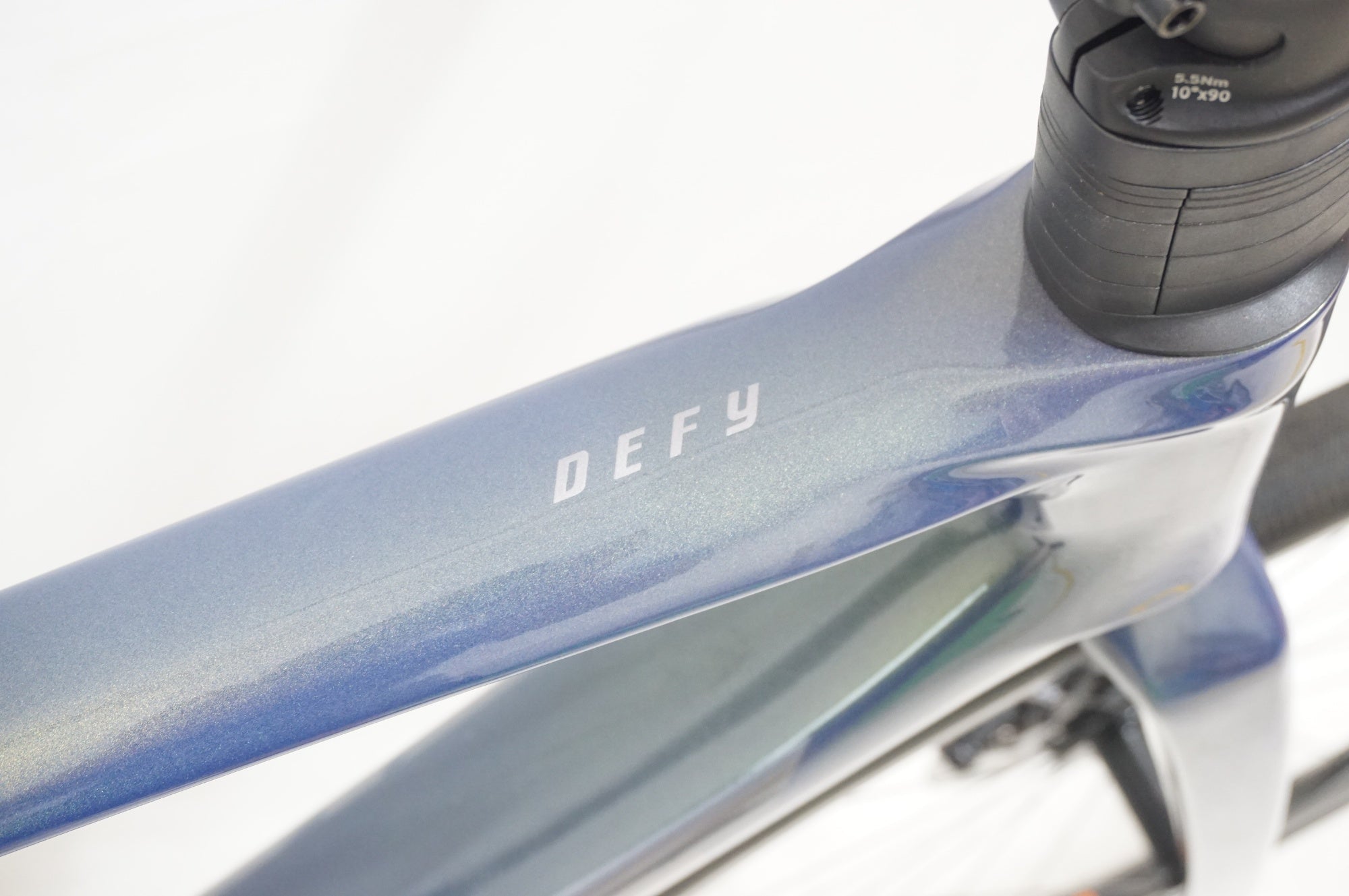 GIANT 「ジャイアント」」」 DEFY ADVANCED PRO 0 2025年モデル ロードバイク / 福岡アイランドシティ店