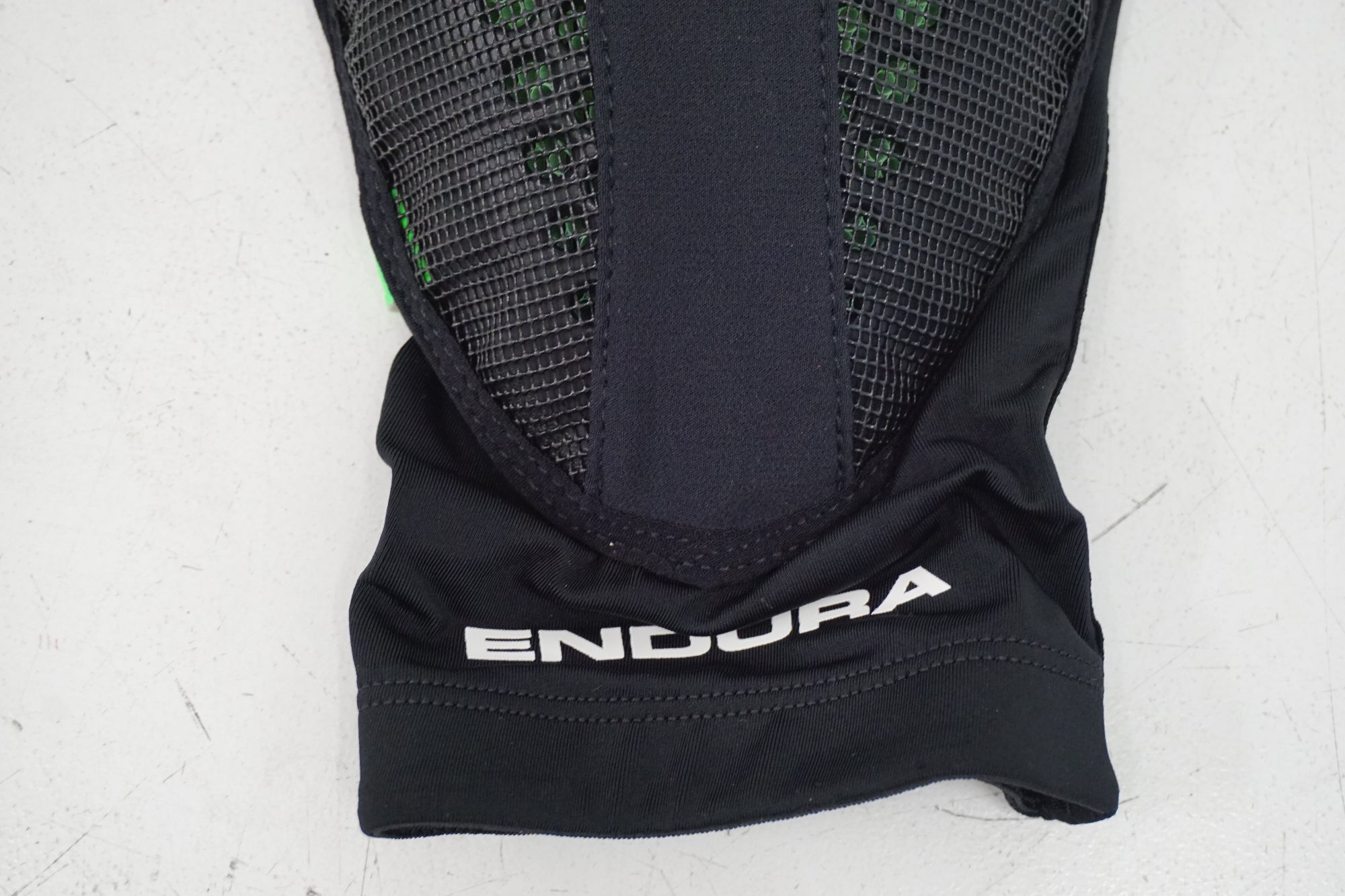 ENDURA 「エンデューラ」 MTB KNEE GUARD S/M サイズ プロテクター / 浜松店