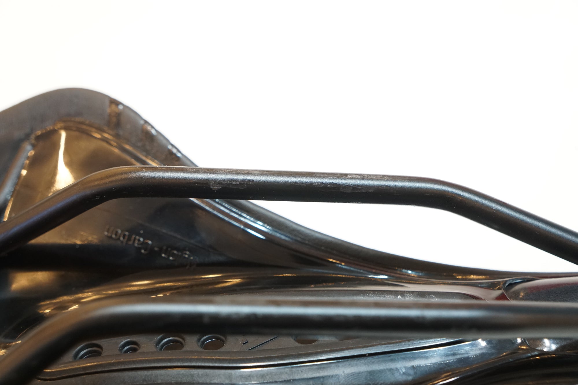 ASTVTE 「アスチュート」 STAR LINE VT サドル / バイチャリ浦和ベース