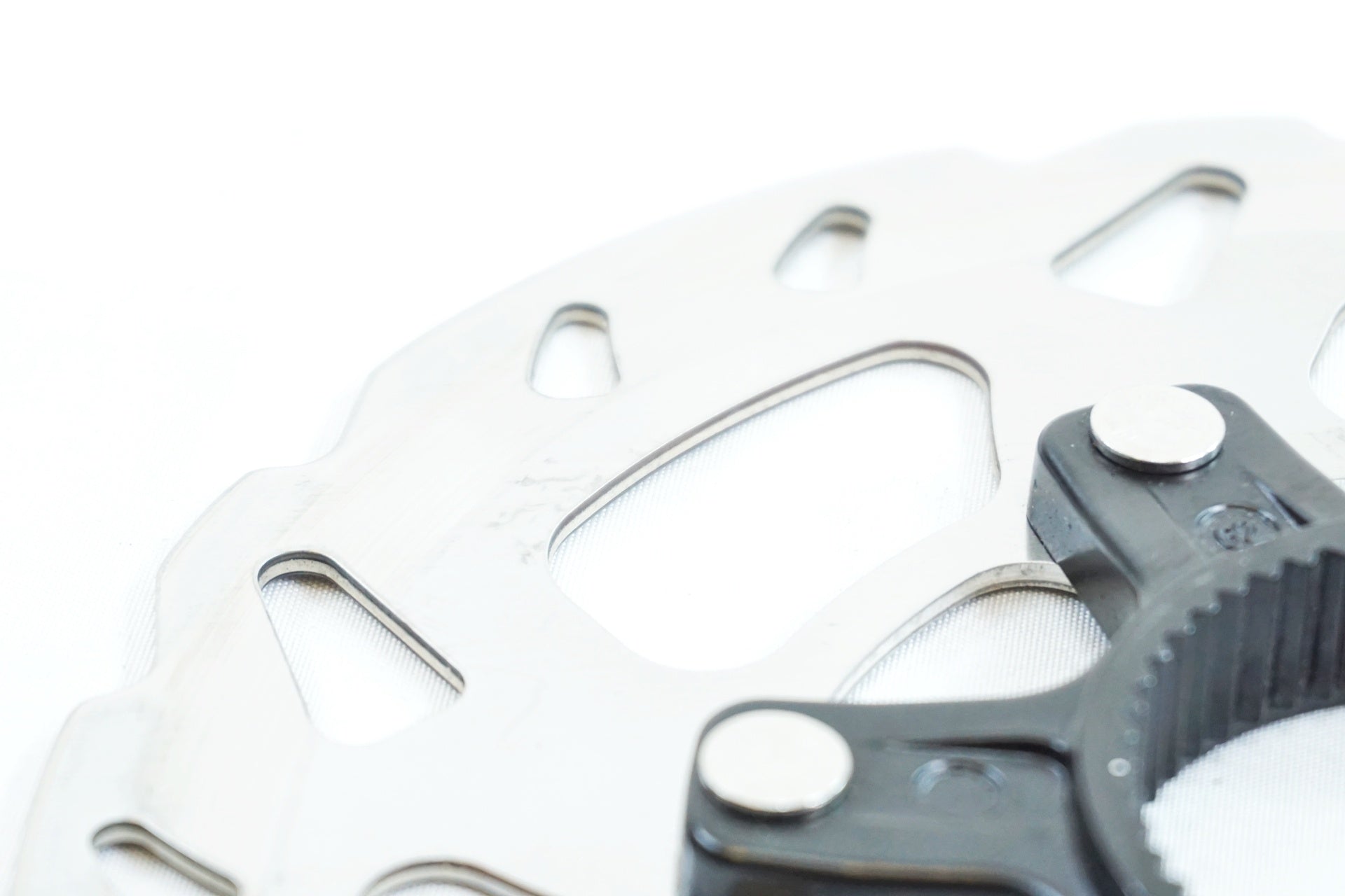 SHIMANO 「シマノ」 SM-RT70-SS Φ140 ブレーキローター / 有明ガーデン店