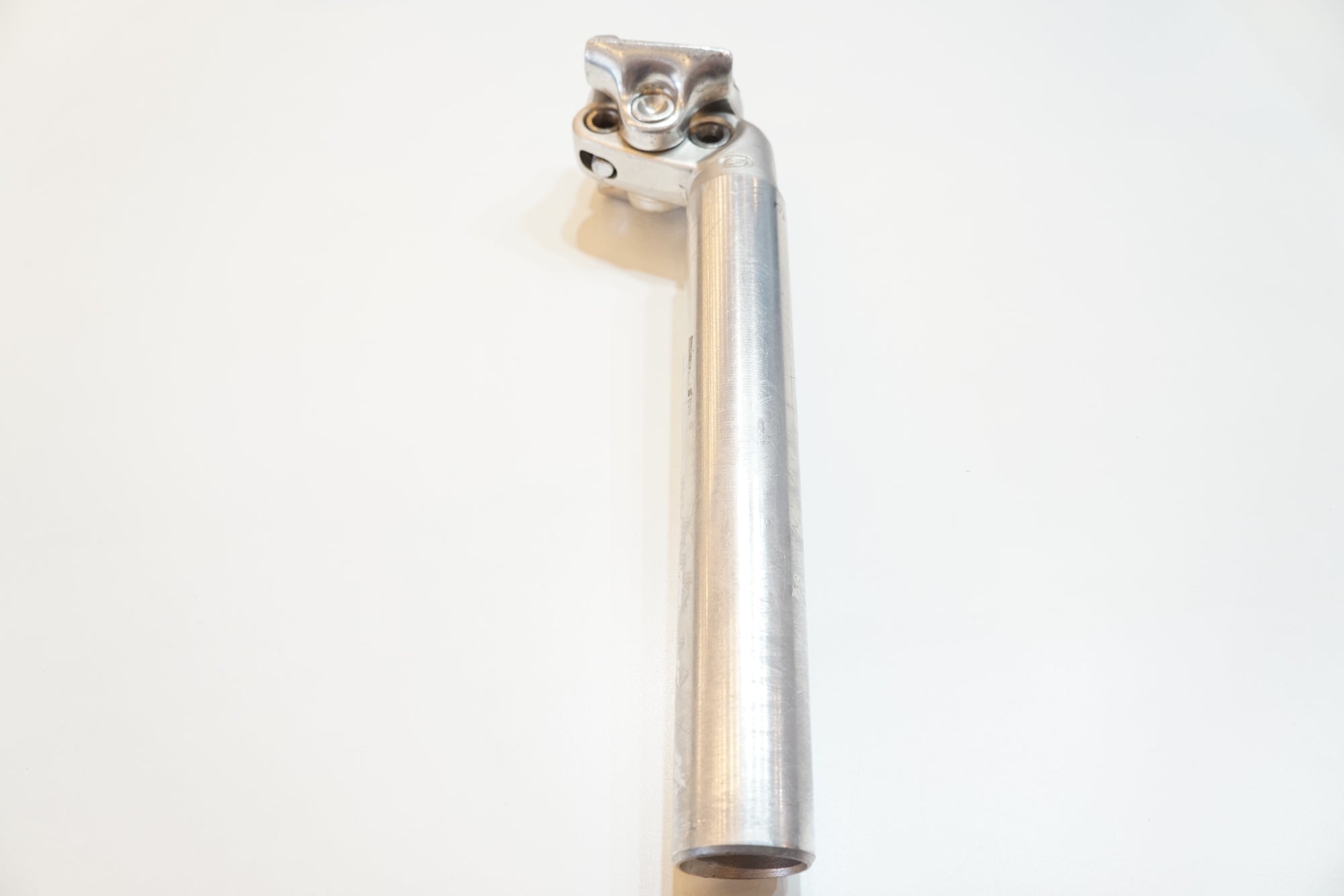 SUGINO 「スギノ」 MIGHTY φ27.0 200mm シートポスト/ バイチャリ浦和ベース